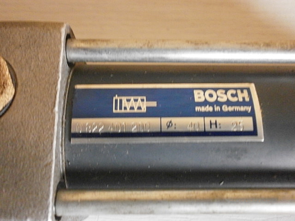 Pneumatikus munkahenger léghenger Bosch - 3. kép