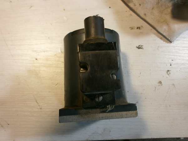 Bosch elektromágnes steker *18