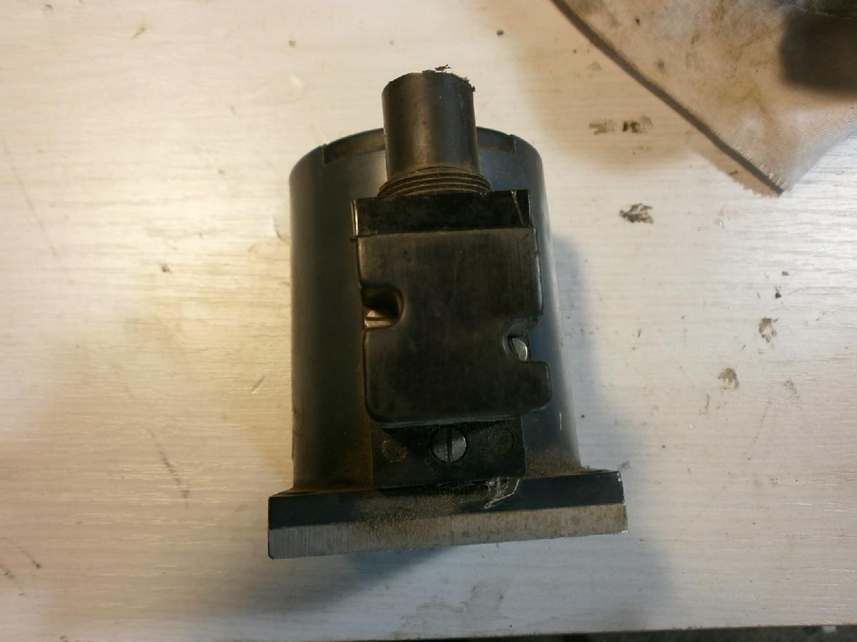 Bosch elektromágnes steker *18 - 3. kép