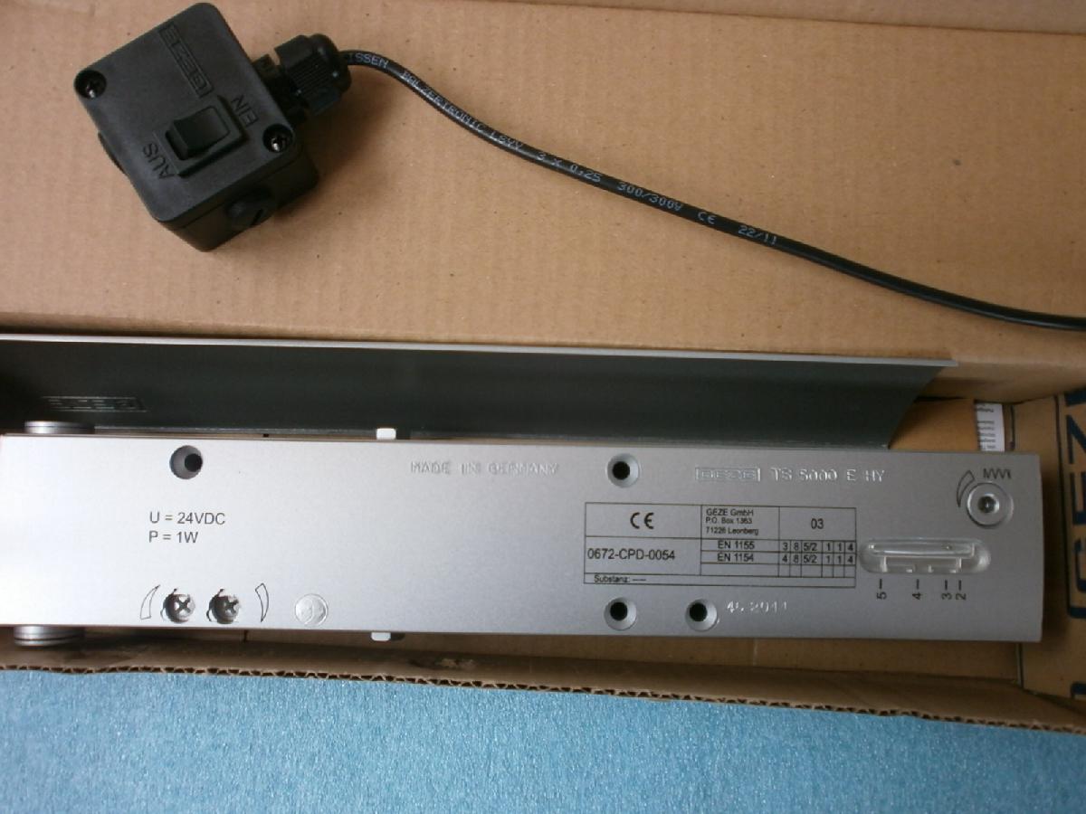 Geze TS 5000 E HY ajtócsukó elektromos 24V - 4. kép