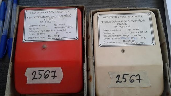 Feszültségátalakító *18