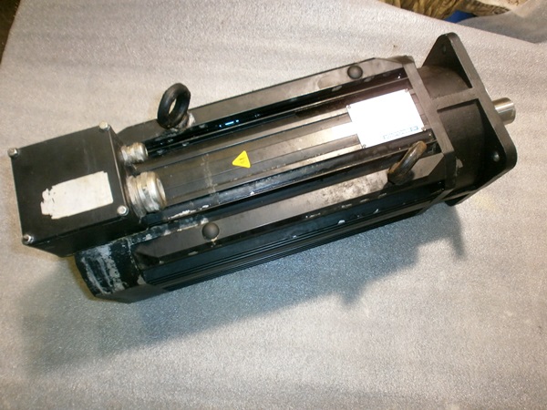 Szervómotor servo motor *18