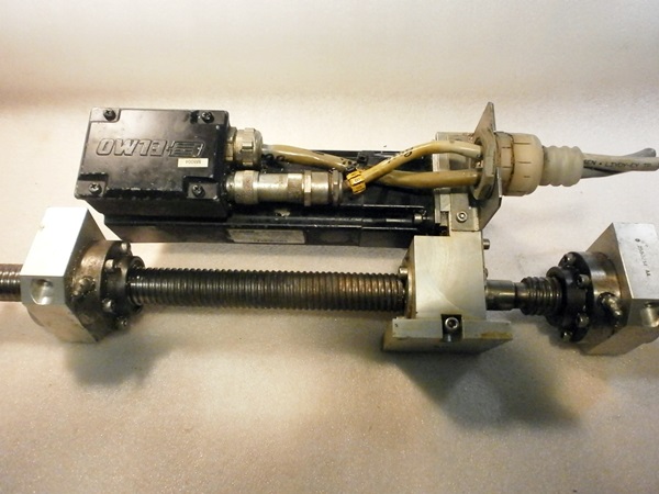 Szervómotor servo motor orsóval *18