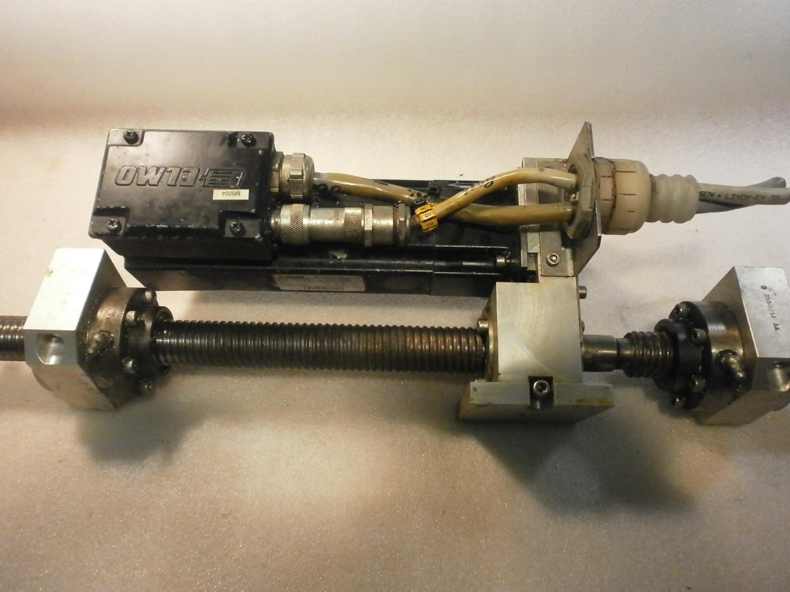 Szervómotor servo motor orsóval *18 - 2. kép