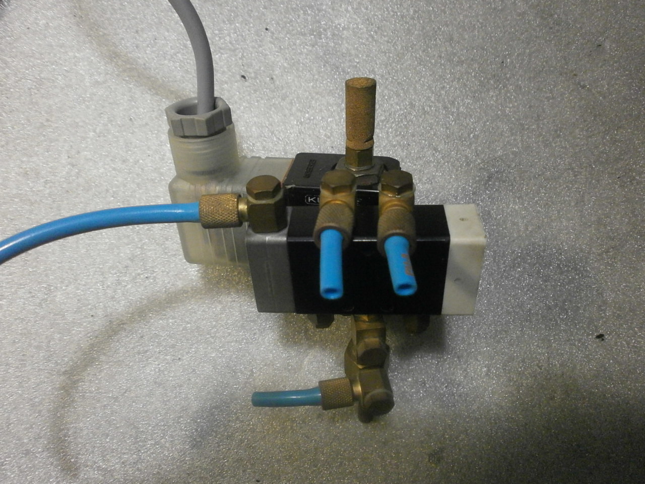 Mikromágnesszelep mágnesszelep pneumatikus Kuhnke - 3. kép