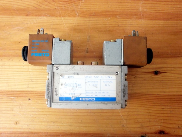 Mágnesszelep pneumatikus Festo