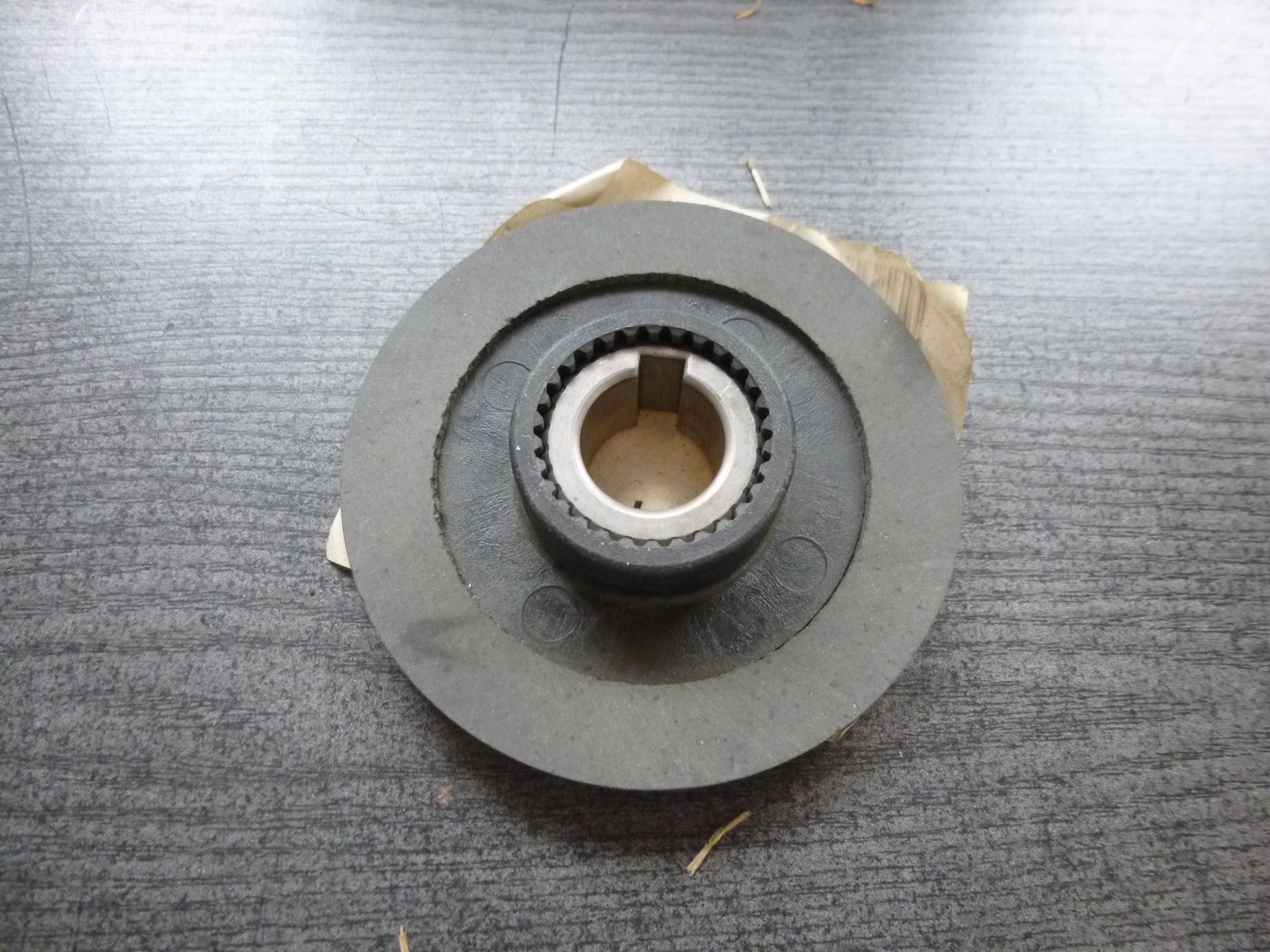 Motorfék rotor és kerékagy rugósfékhez új - 3. kép