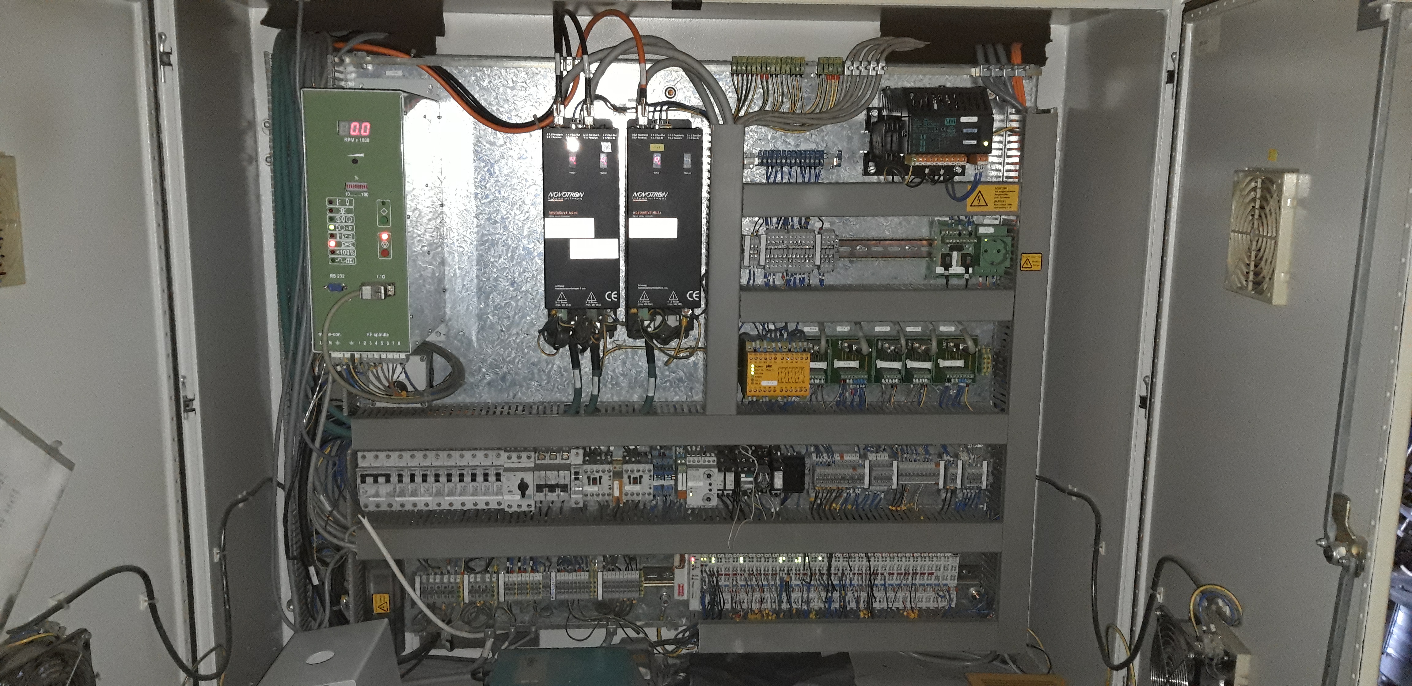 Nyák marógép PCB maró gép CNC panel maró - 3. kép