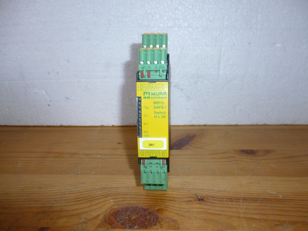 Biztonsági relé Murr Elektronik