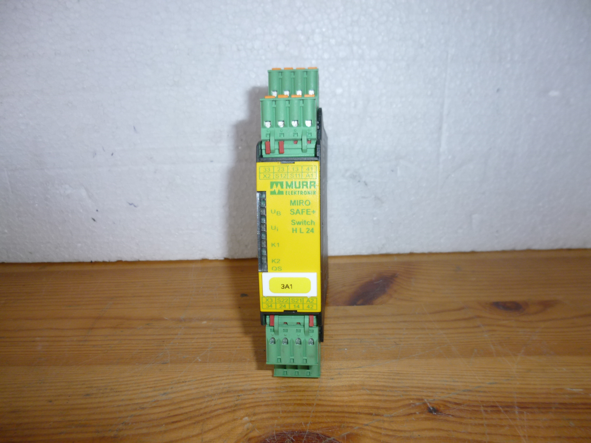 Biztonsági relé Murr Elektronik - 3. kép