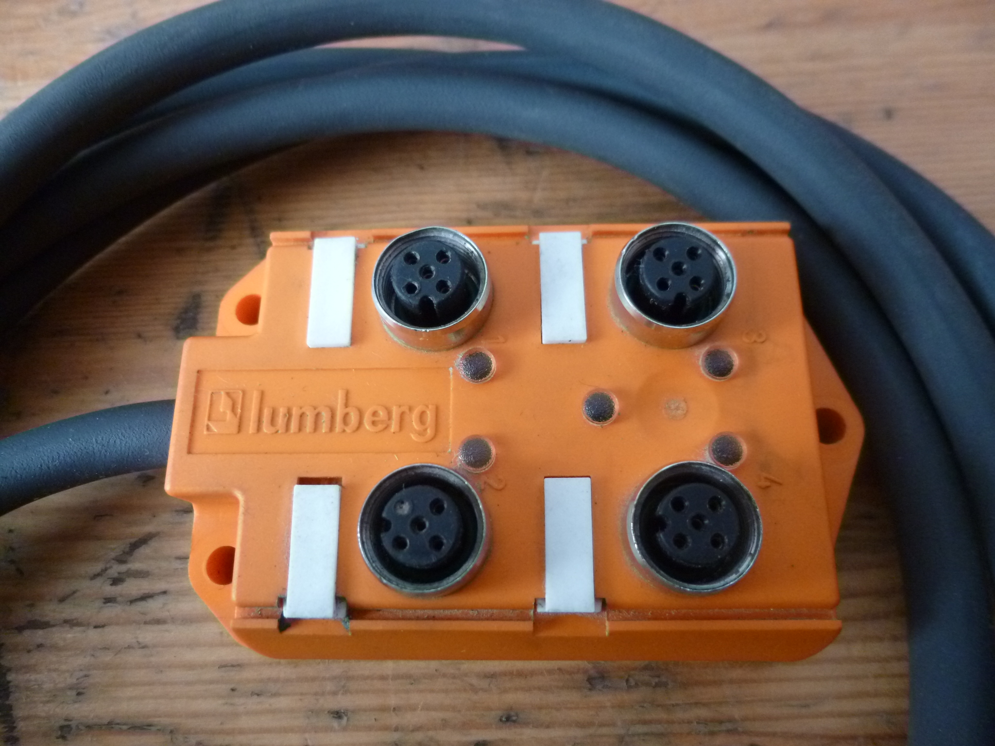 Szenzor elosztó érzékelő elosztó modul Lumberg - 3. kép