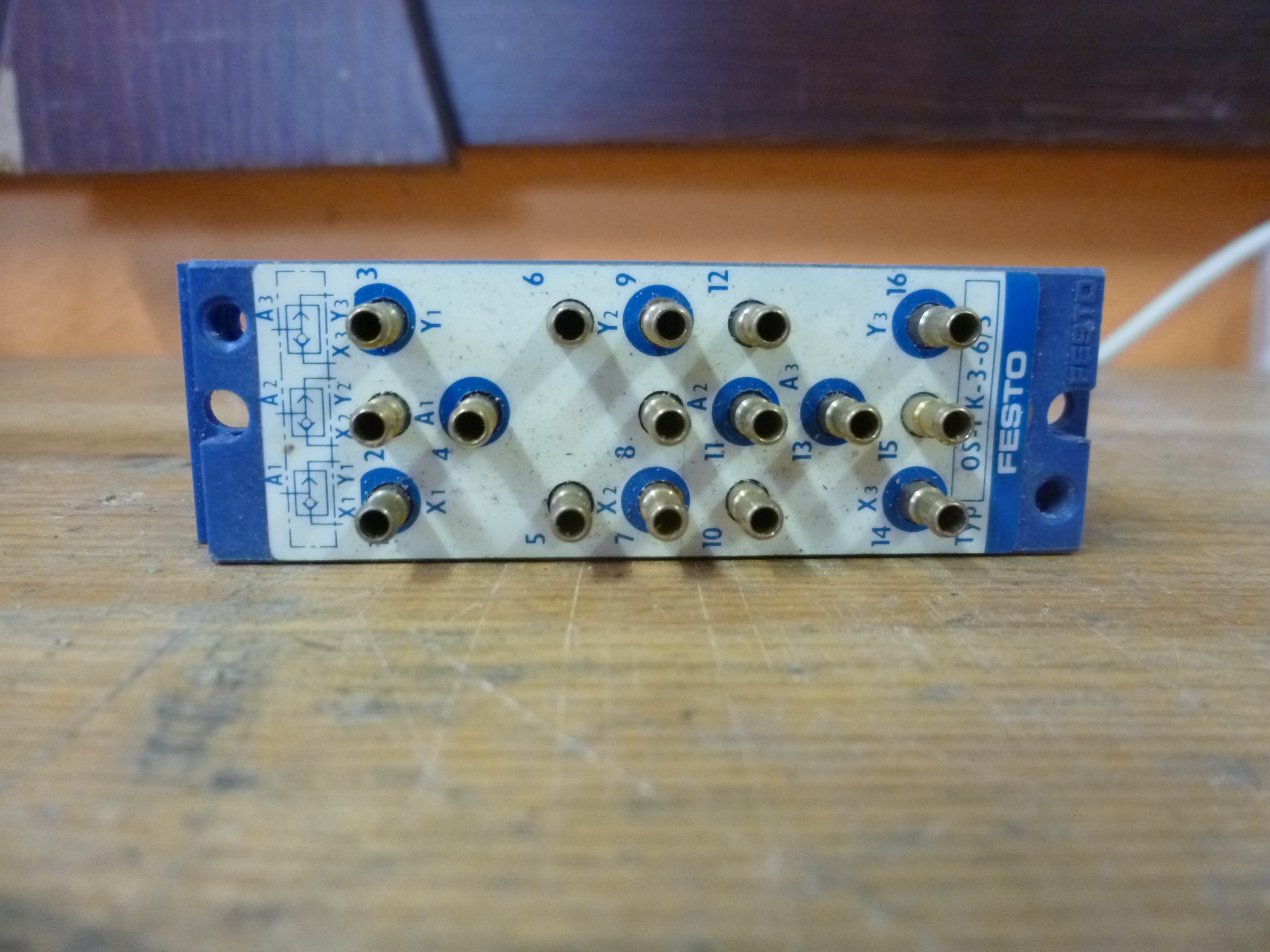 Pneumatikus szelep logikai VAGY / OR szelep - 3. kép