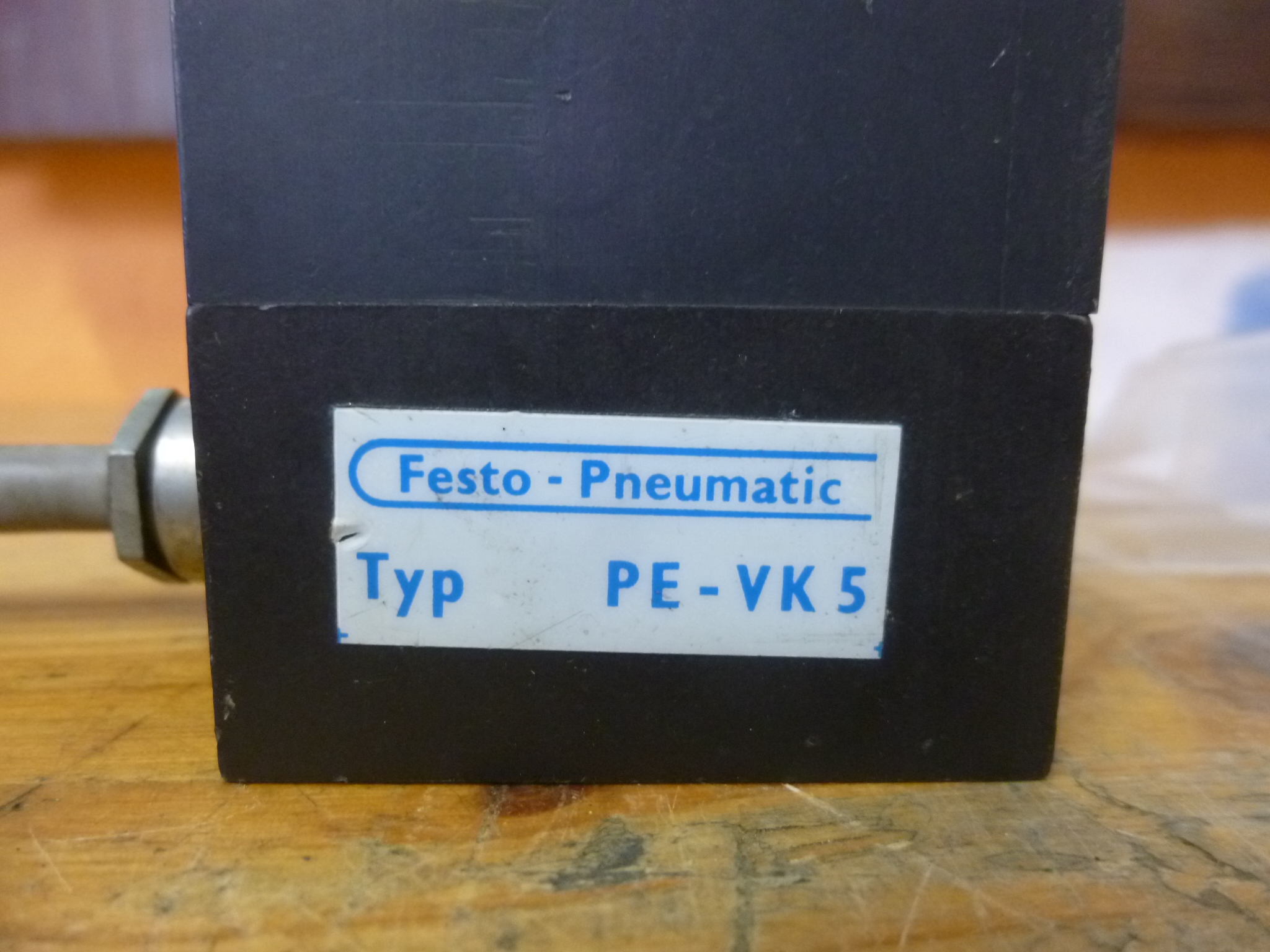 Pneumatikus- elektromos nyomás jelátalakító Festo - 2. kép