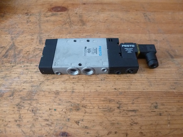 Mágnesszelep pneumatikus 5/2