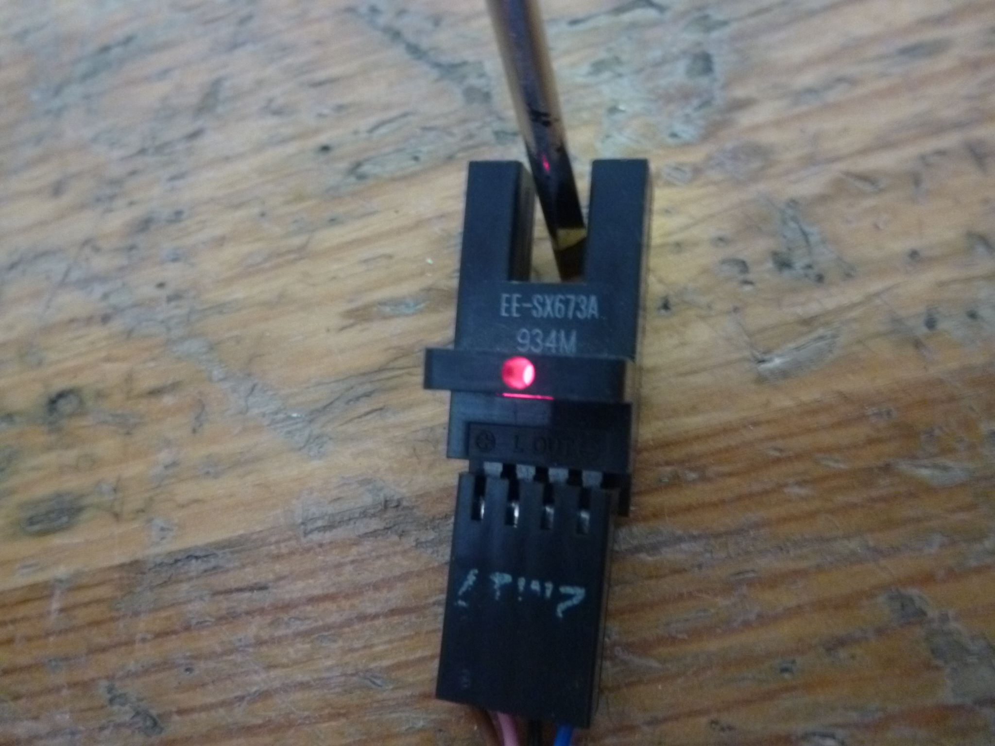 Fotoelektromos villás érzékelő szenzor Omron - 3. kép