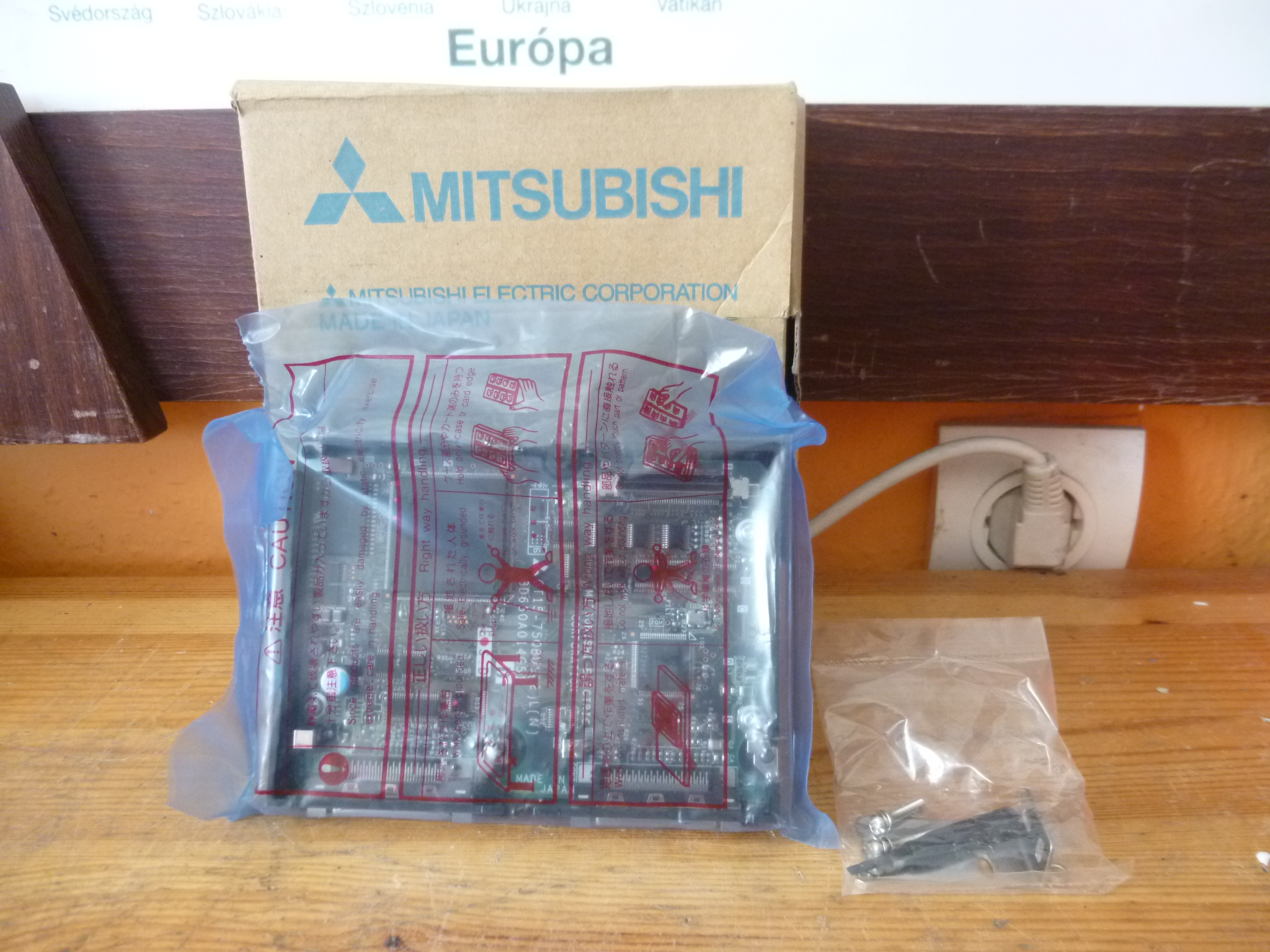 Plc Q BUS interfész egység Mitsubishi új - 2. kép