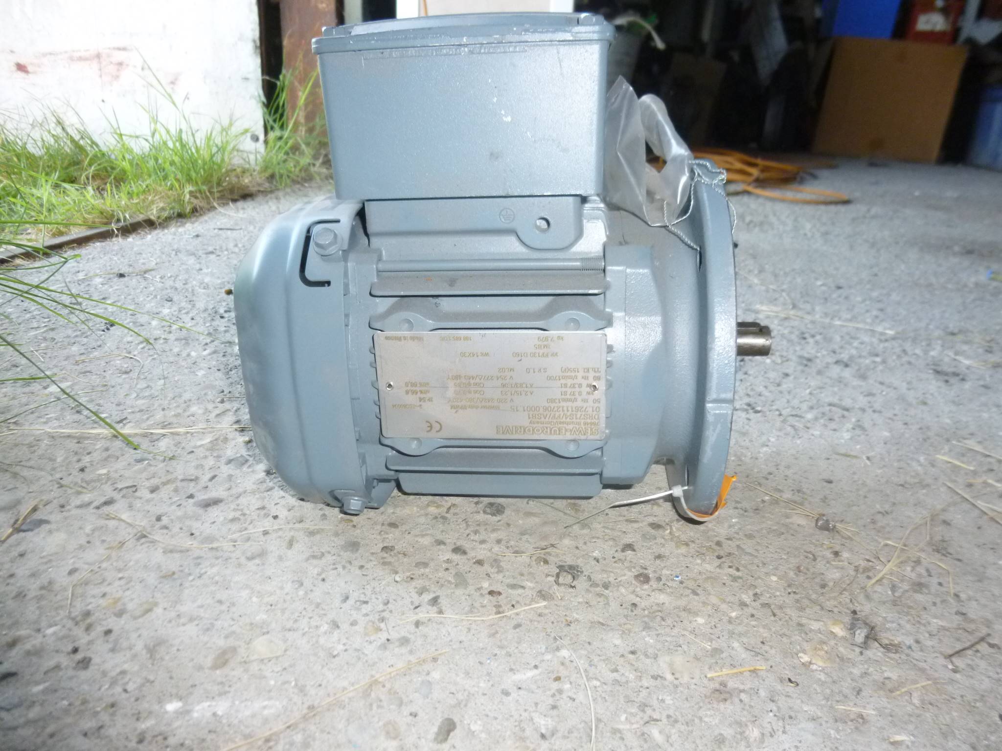 Villanymotor peremes 0,37kw Sew új - 2. kép