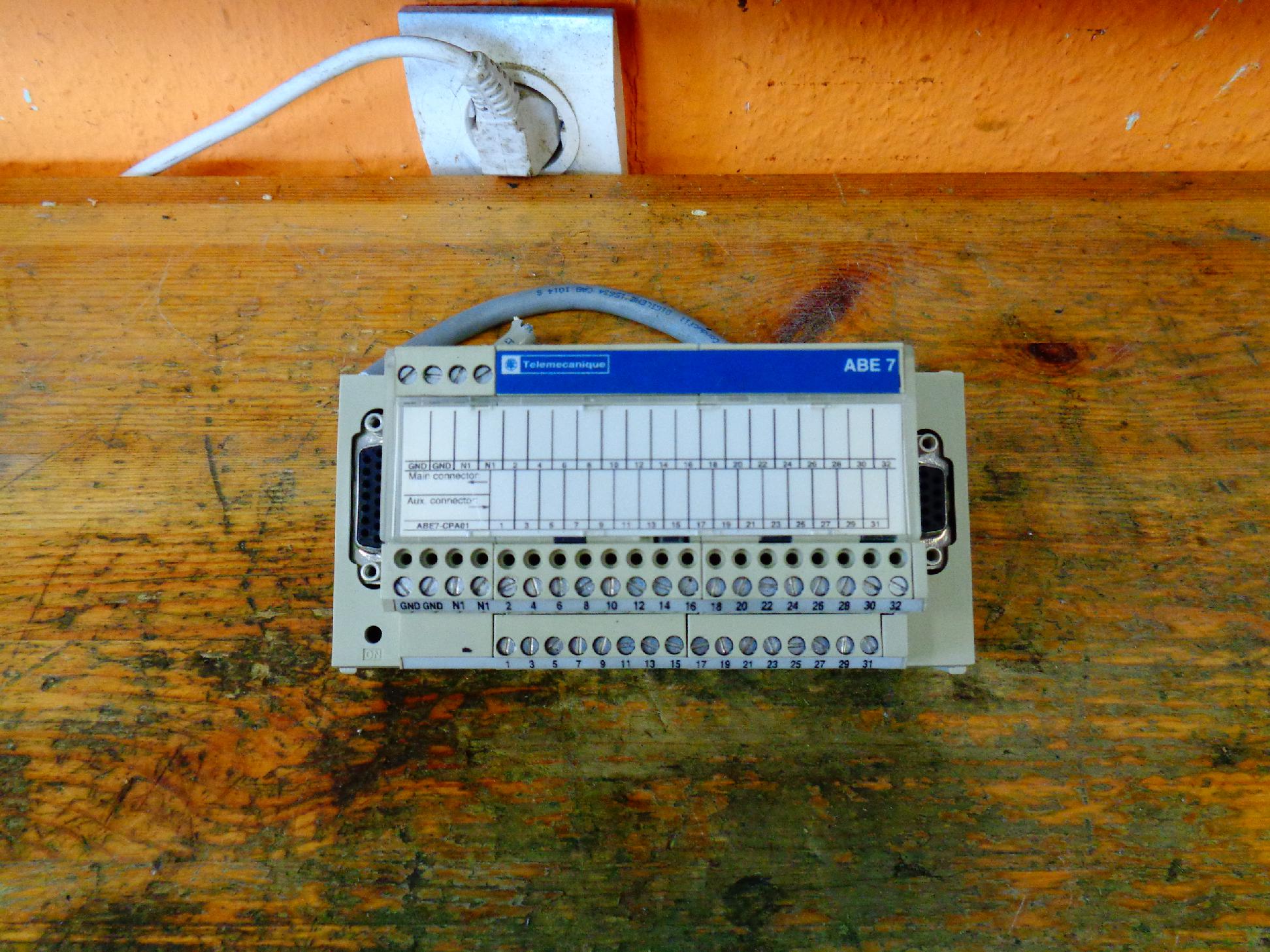 Plc modul interfész csatlakozó számláló és analóg csatornához