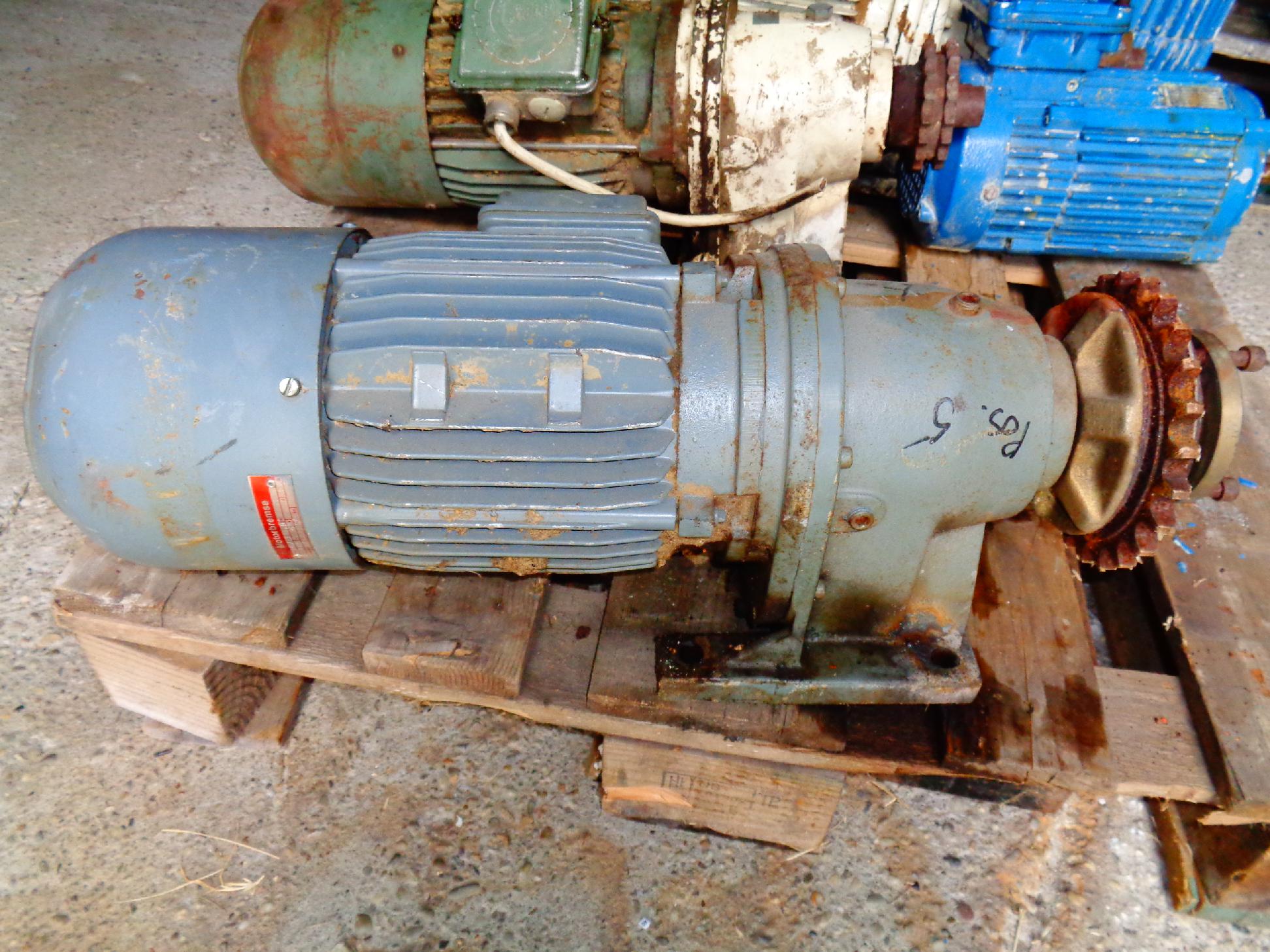Hajtóműves villanymotor fékes 1,5kw - 2. kép