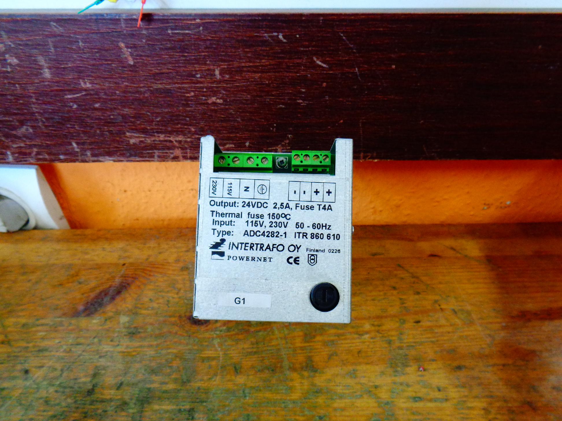 Tápegység Rc szűrővel 60W