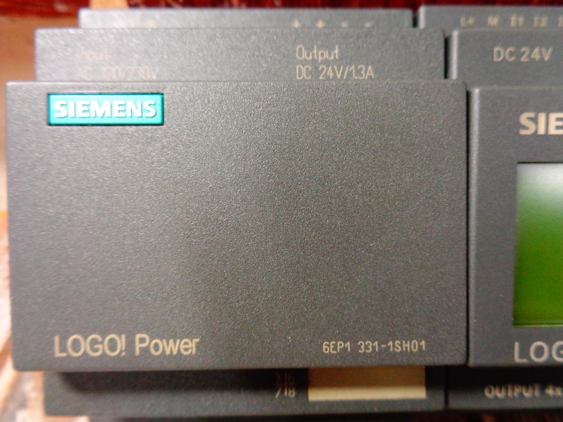 Plc ipari vezérlő Siemens LOGO!24 - 9. kép