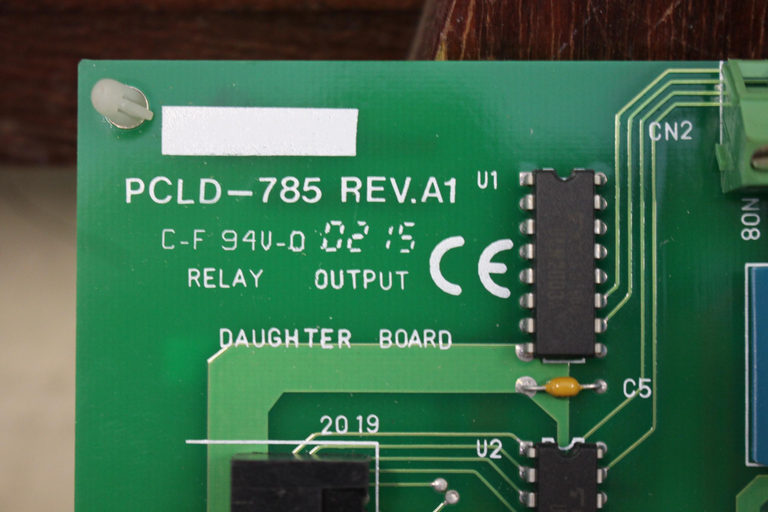 Relé output terminál PCLD-785 modul - 3. kép