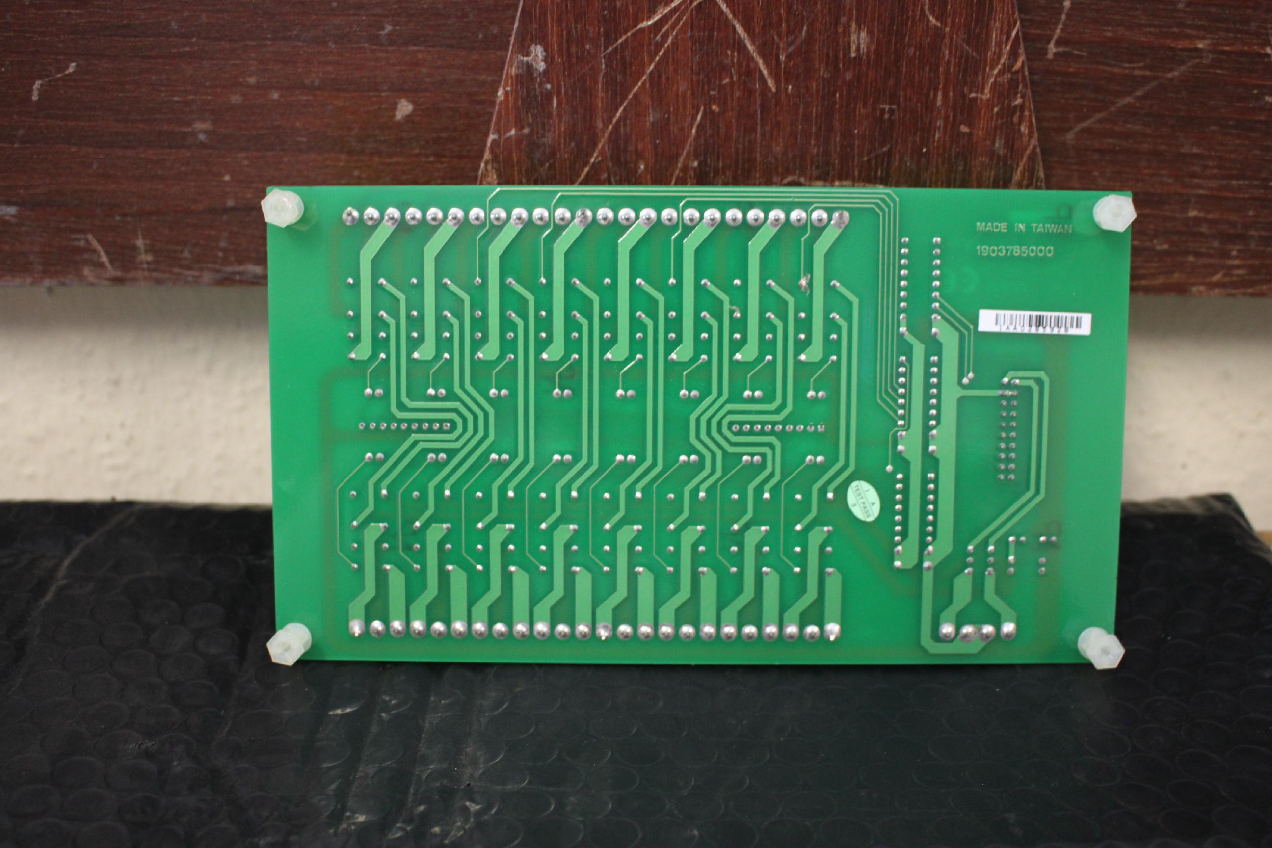 Relé output terminál PCLD-785 modul - 4. kép
