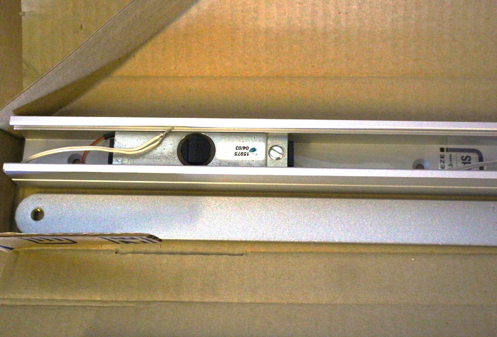 Geze Boxer ajtócsukóhoz elektromos csúszósín karral - 3. kép