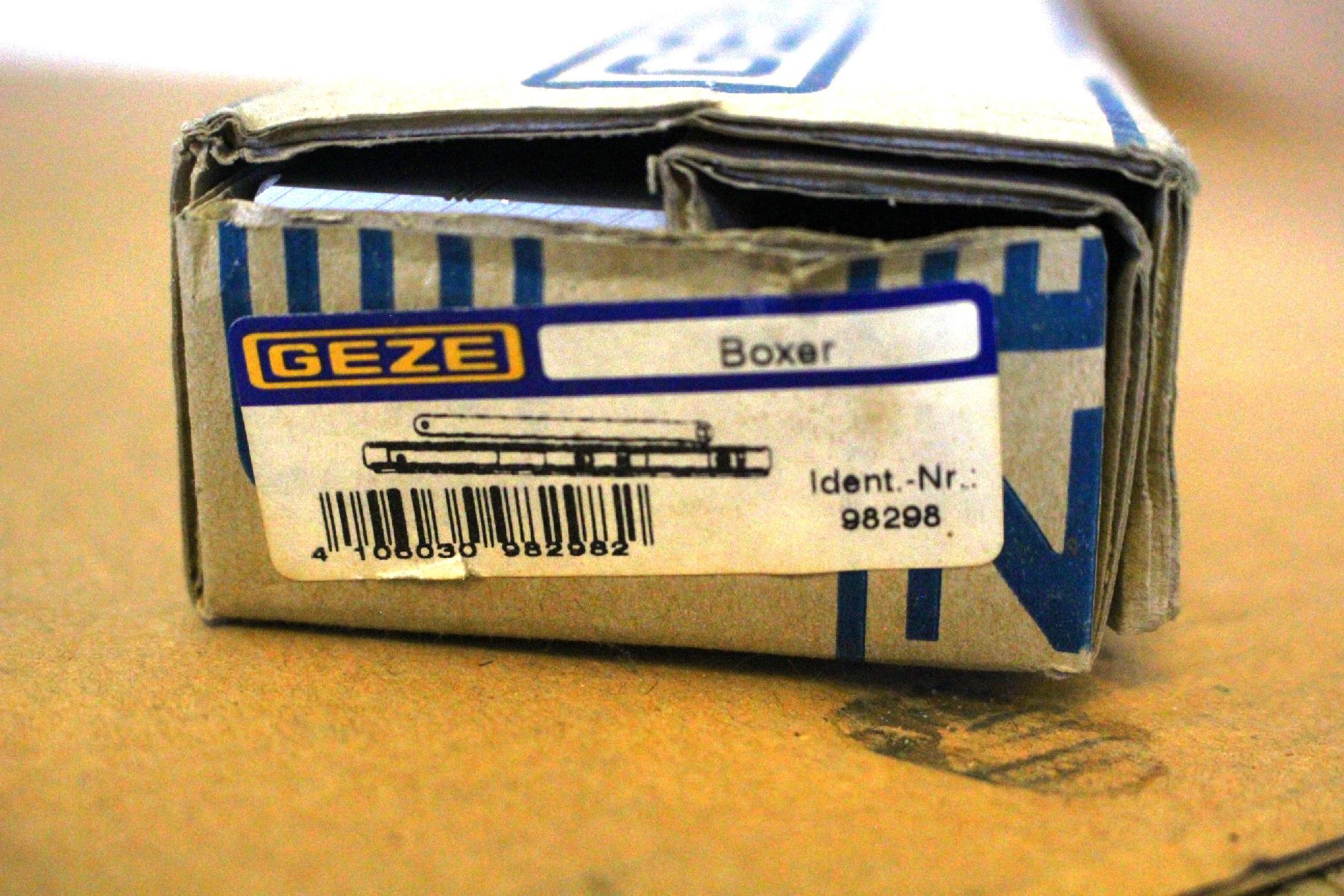 Geze Boxer ajtócsukóhoz elektromos csúszósín karral - 6. kép