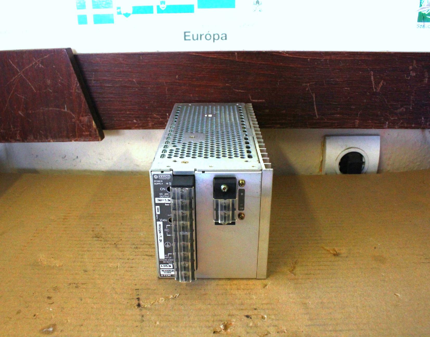 Kapcsolóüzemű tápegység 24Vdc 172W