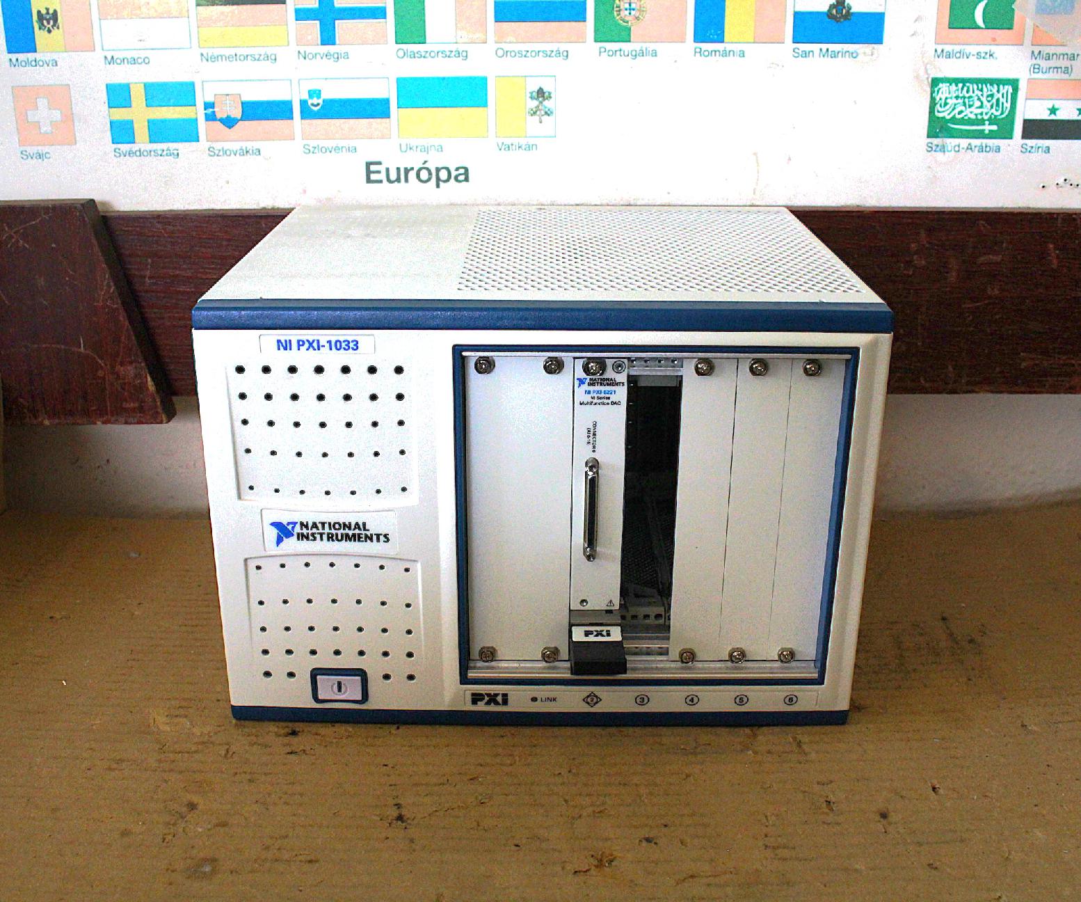 Plc ház NI PXI-1033 I/O kártyával National Instruments - 2. kép