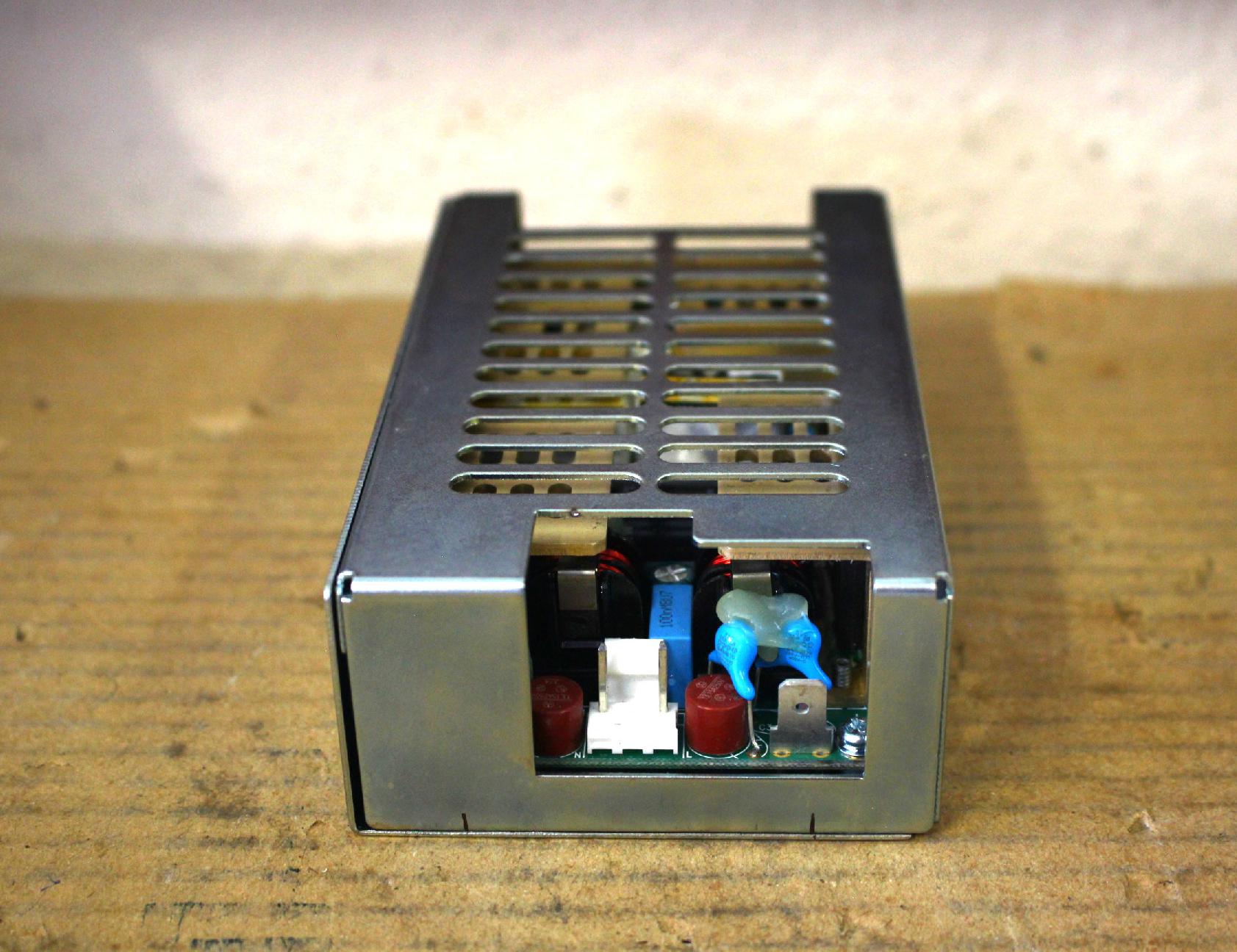 Ipari tápegység 5Vdc 12Vdc 24Vdc 100W - 3. kép