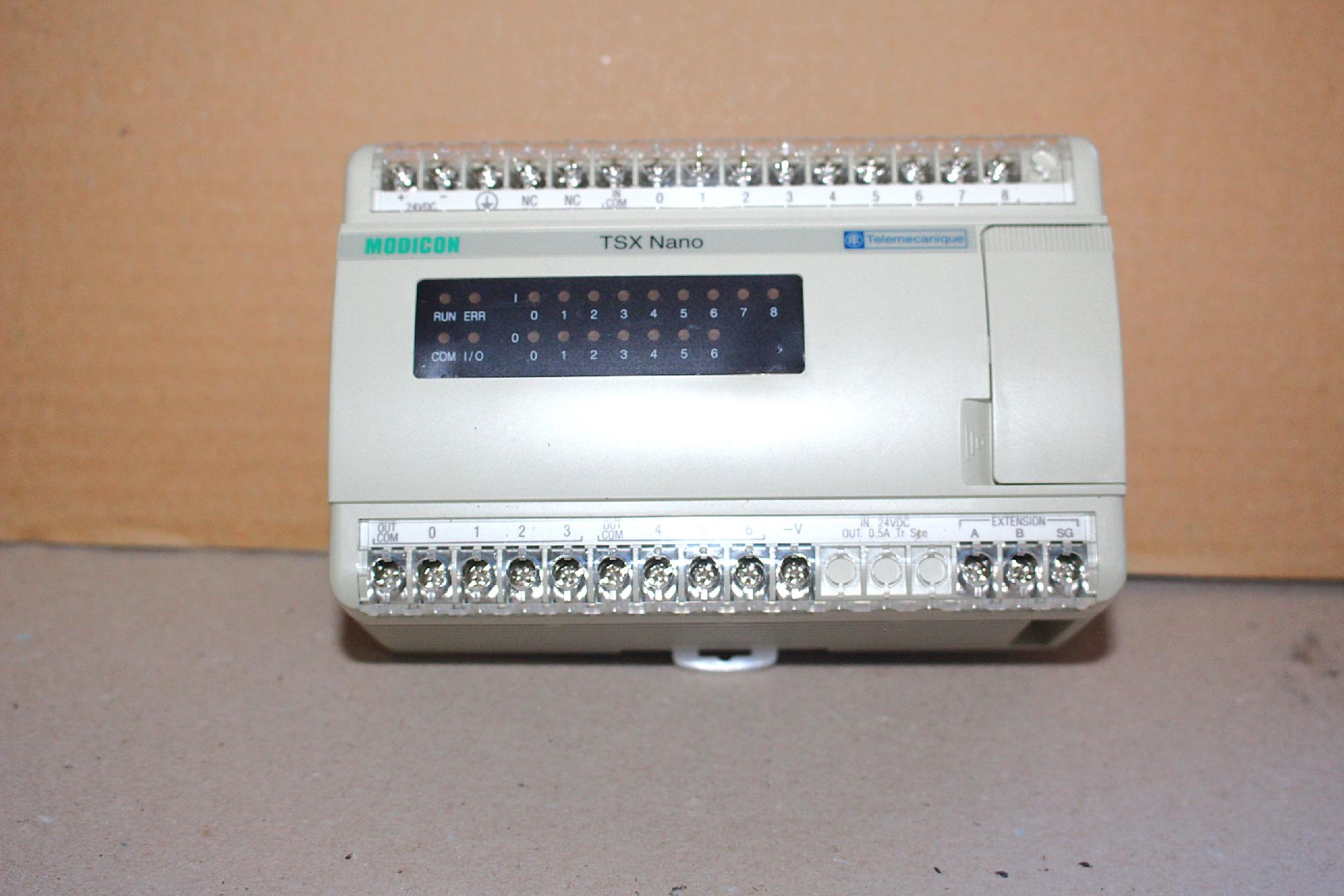 Plc ipari vezérlő Schneider TSX Nano