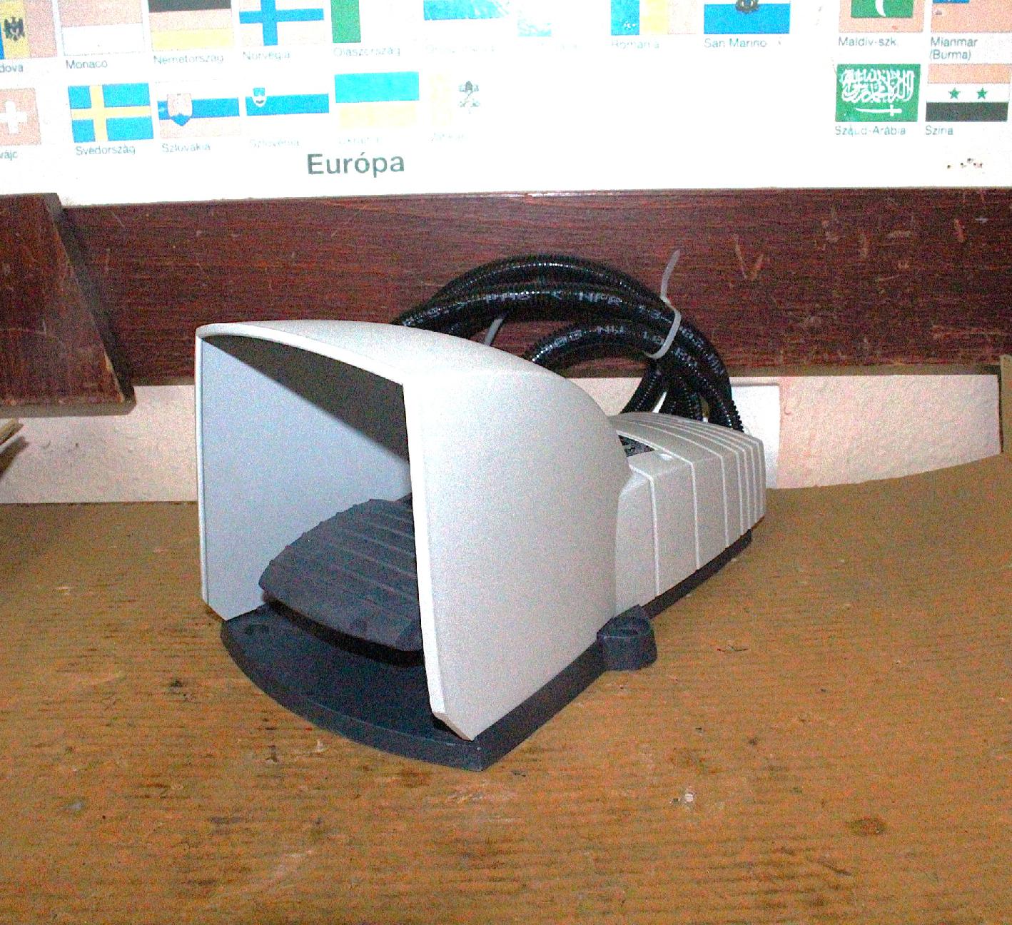 Ipari lábkapcsoló elektromos új Schneider