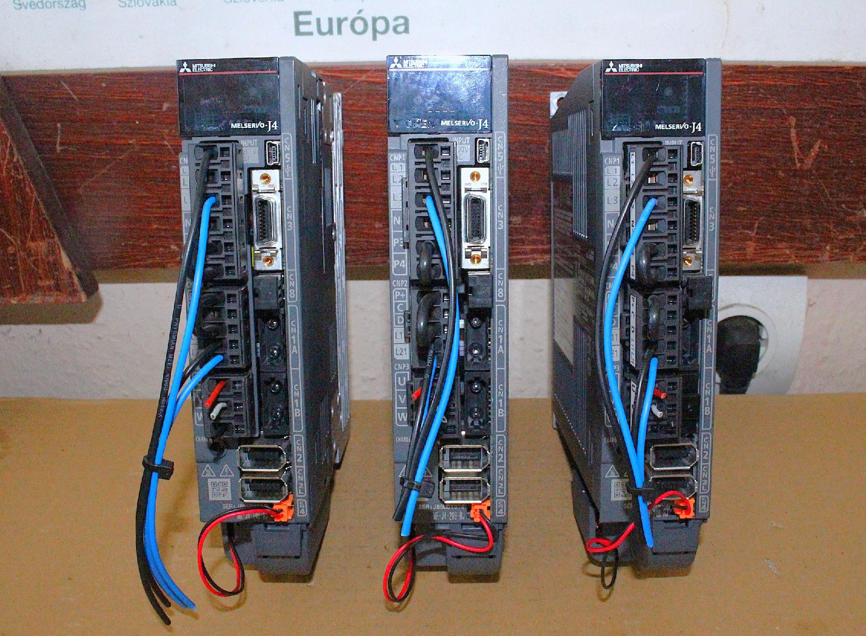 Digitális szervomotor vezérlő Mitsubishi Melservo J4 - 7. kép