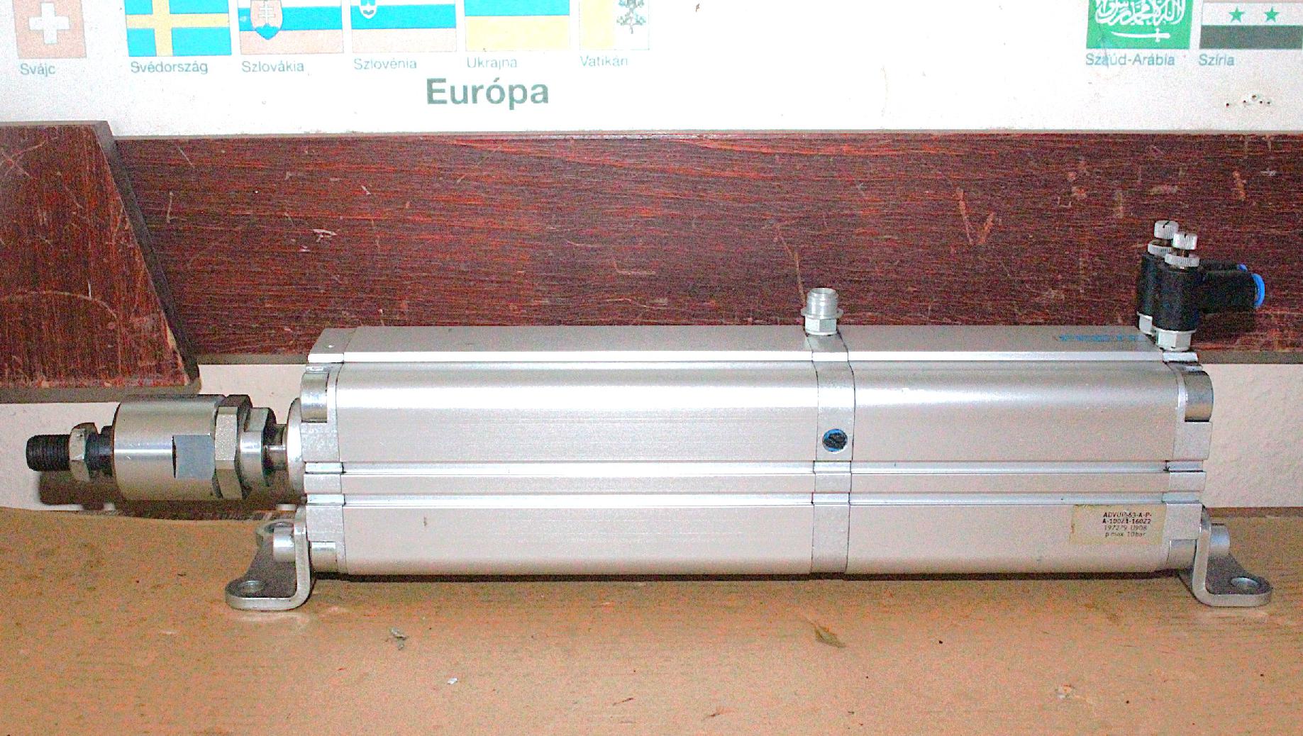 Többállású munkahenger pneumatikus léghenger Festo
