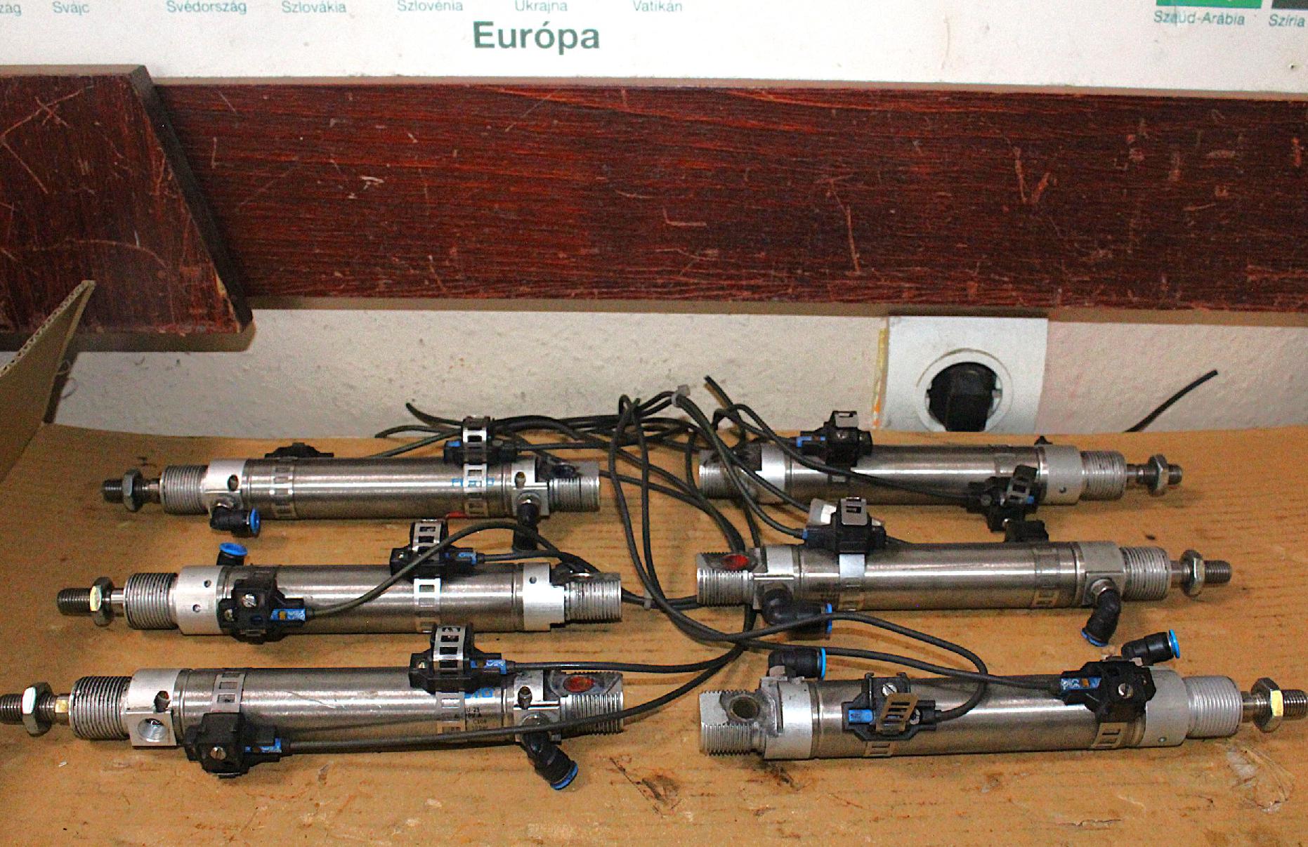 Léghenger pneumatikus munkahenger Festo - 5. kép