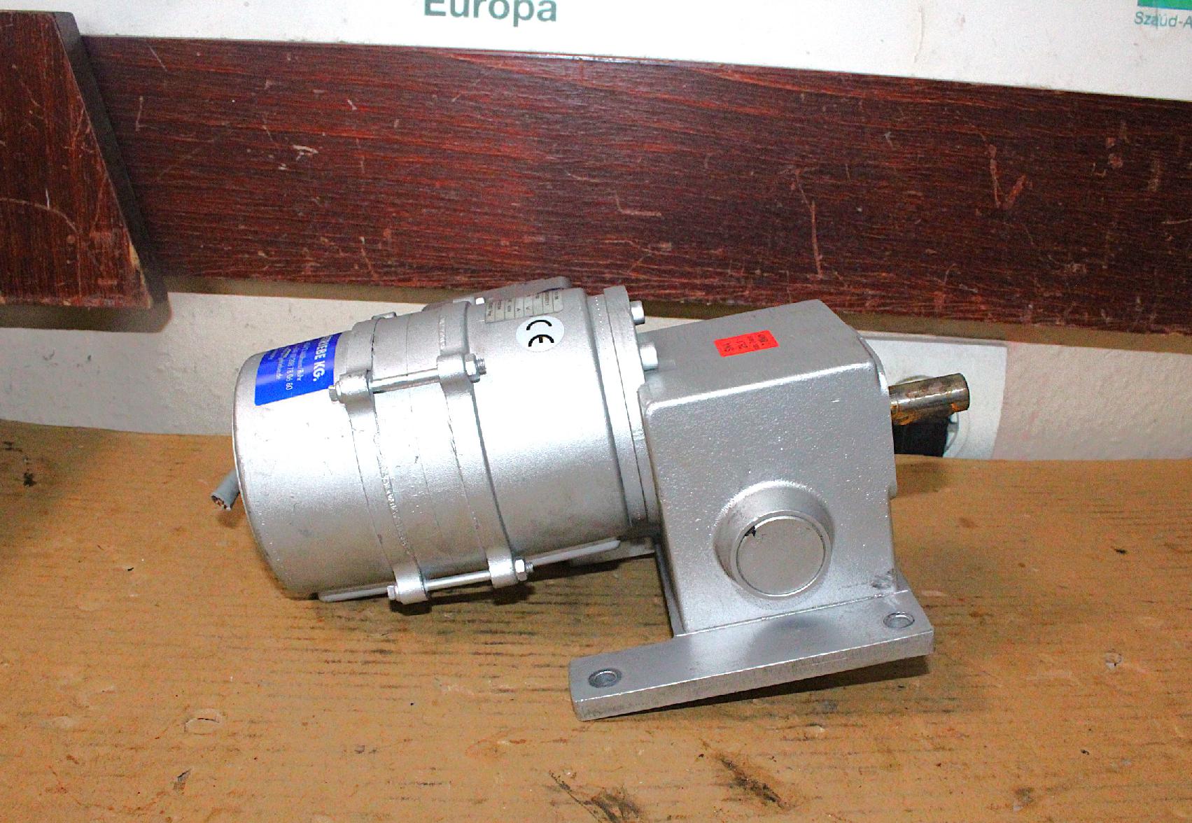Hajtóműves villanymotor 0,045kw Ruhrgetriebe