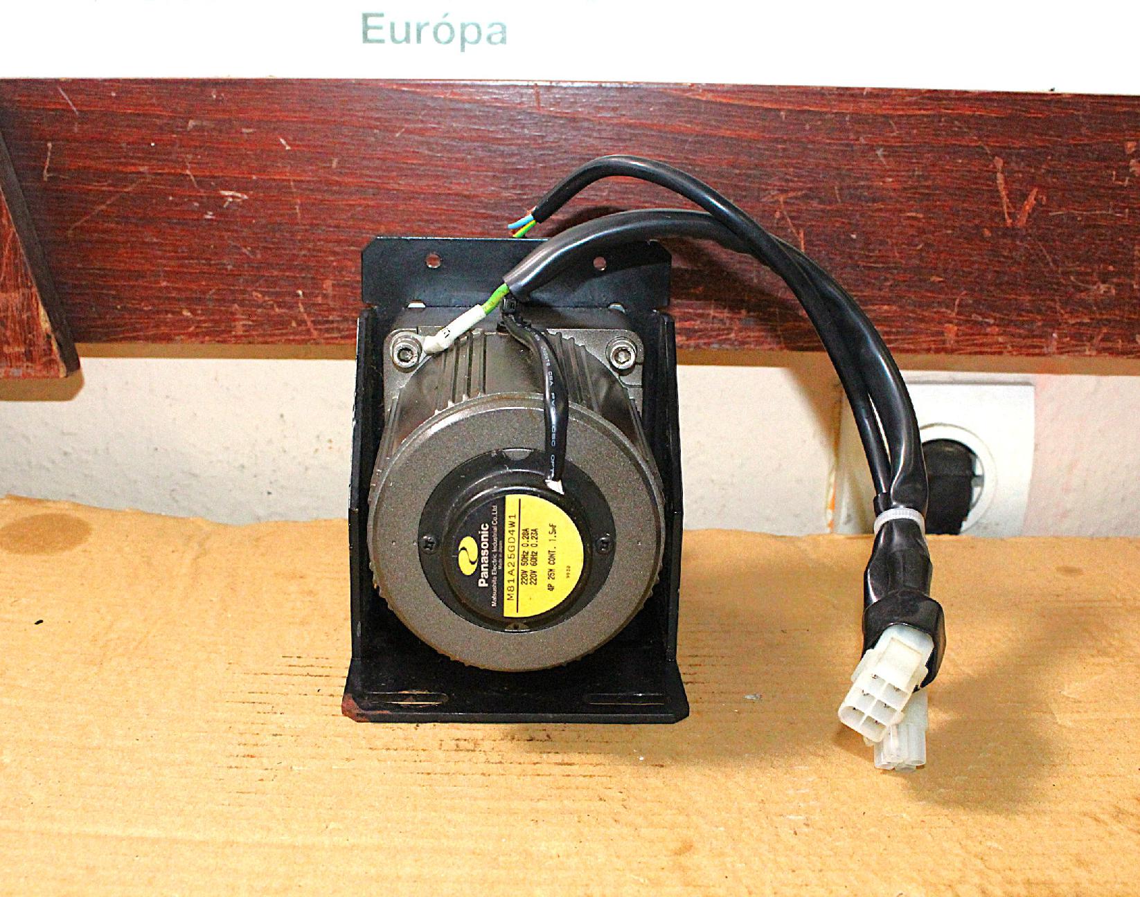 Hajtóműves villanymotor 1 fázisú sebességszabályzóval Panasonic - 4. kép