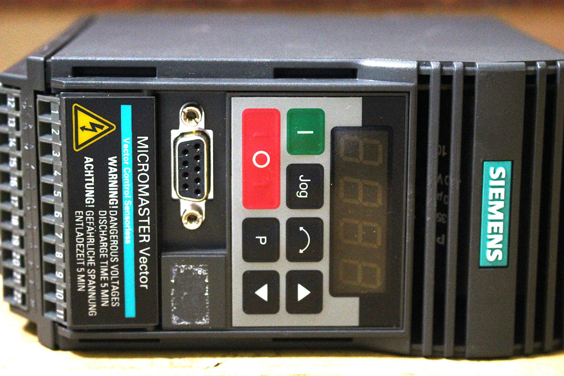 Motorvezérlő inverter frekvenciaváltó 250W Siemens - 6. kép