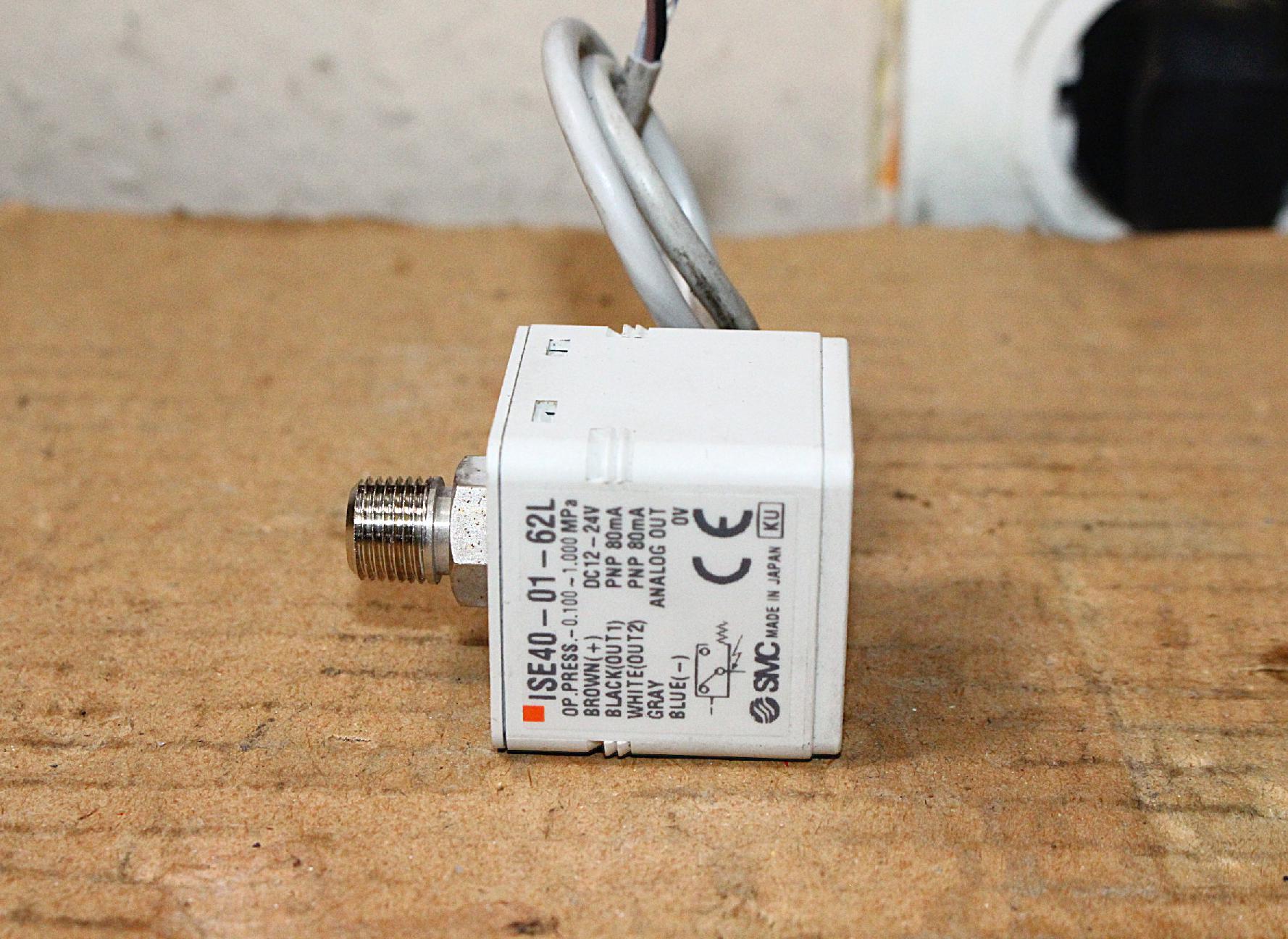 Digitális nyomáskapcsoló nyomásmérő SMC - 4. kép