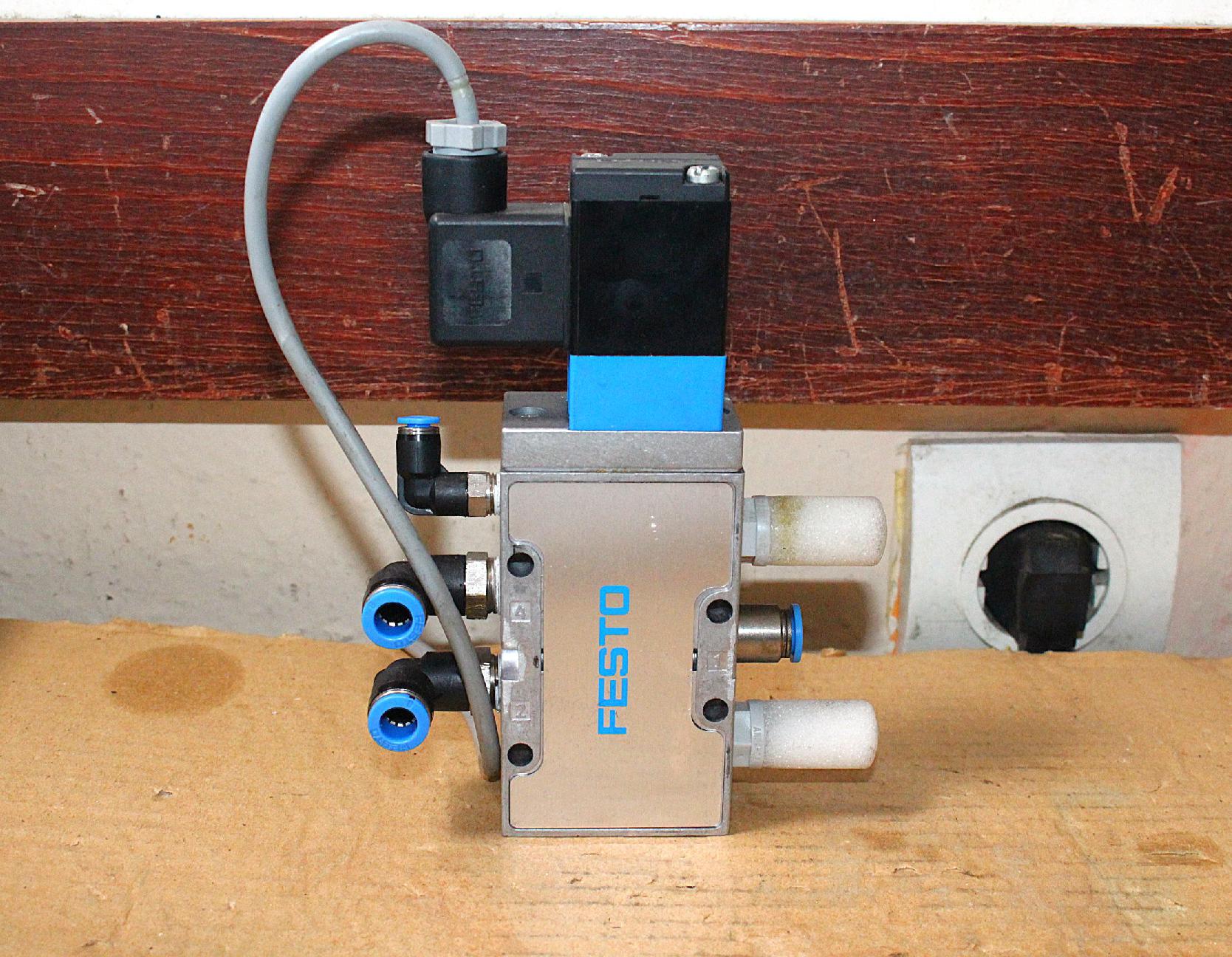 Mágnesszeleptömb pneumatikus 5/2 Festo