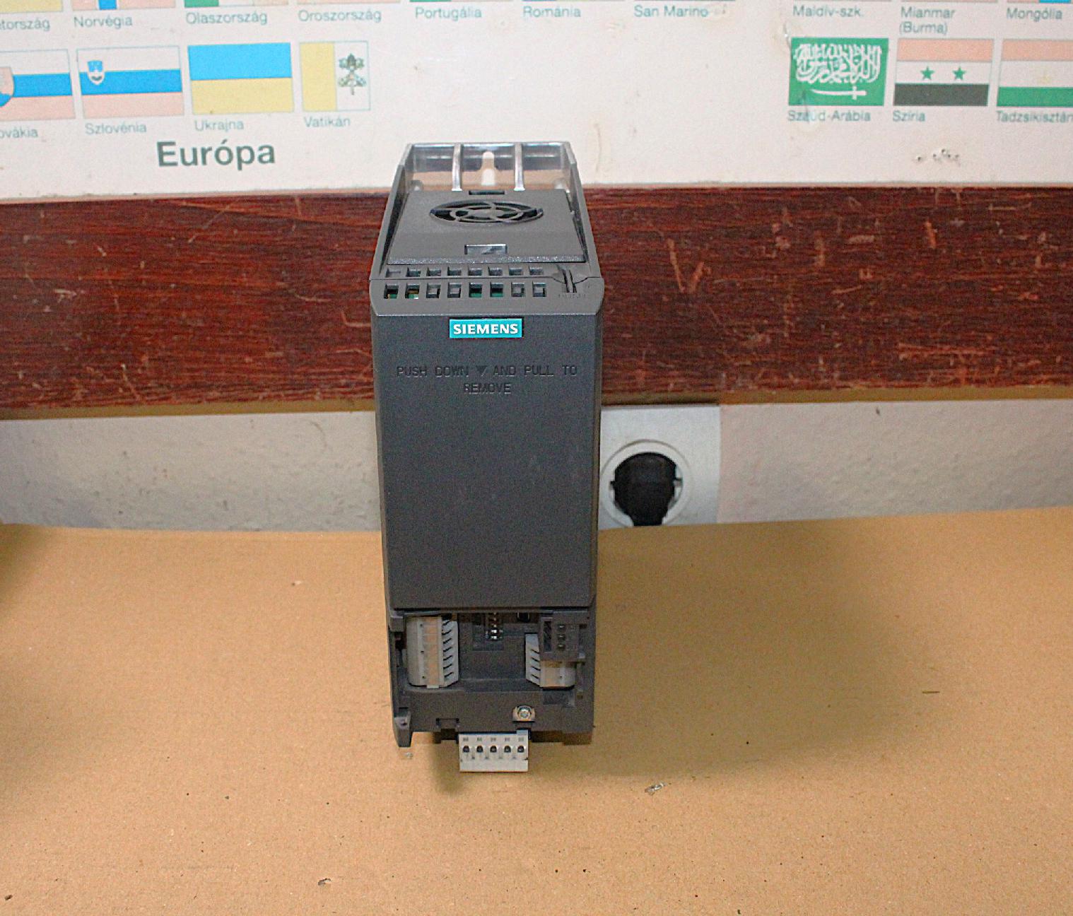 Inverteres meghajtó frekvenciaváltó Siemens Sinamics G120C