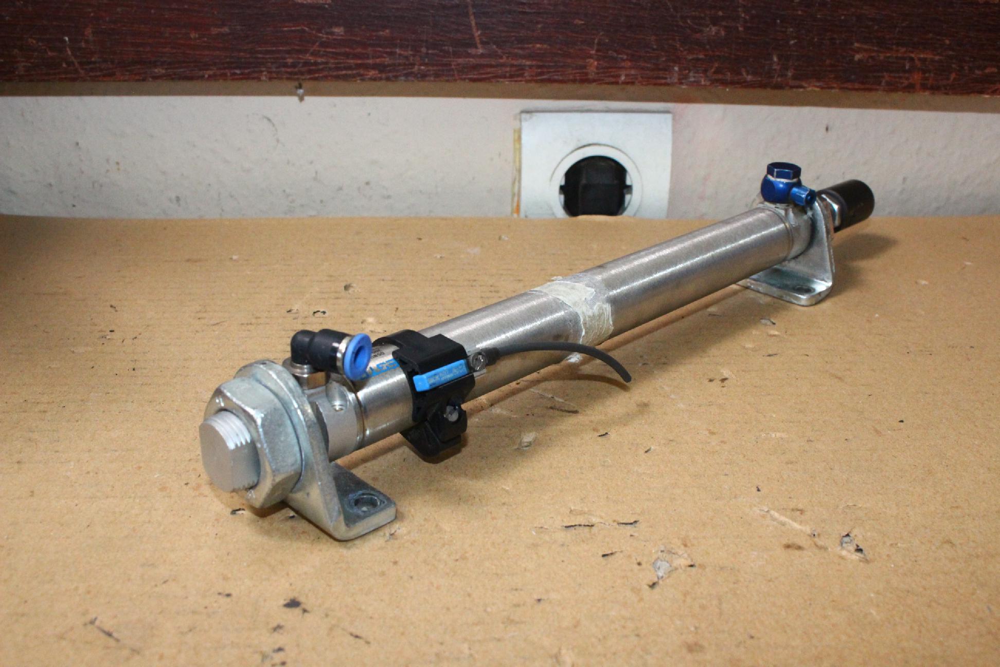 Léghenger pneumatikus munkahenger Festo - 4. kép