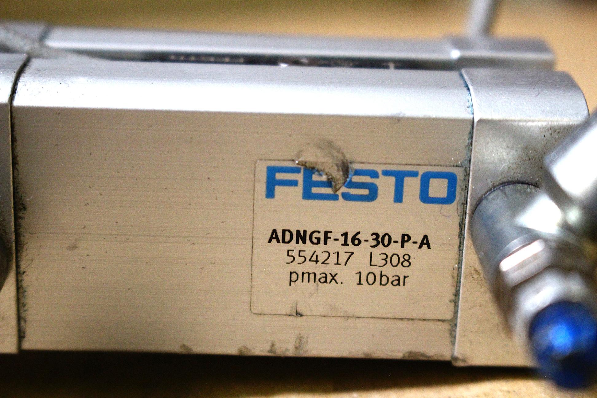 Léghenger pneumatikus munkahenger vezetett Festo - 4. kép