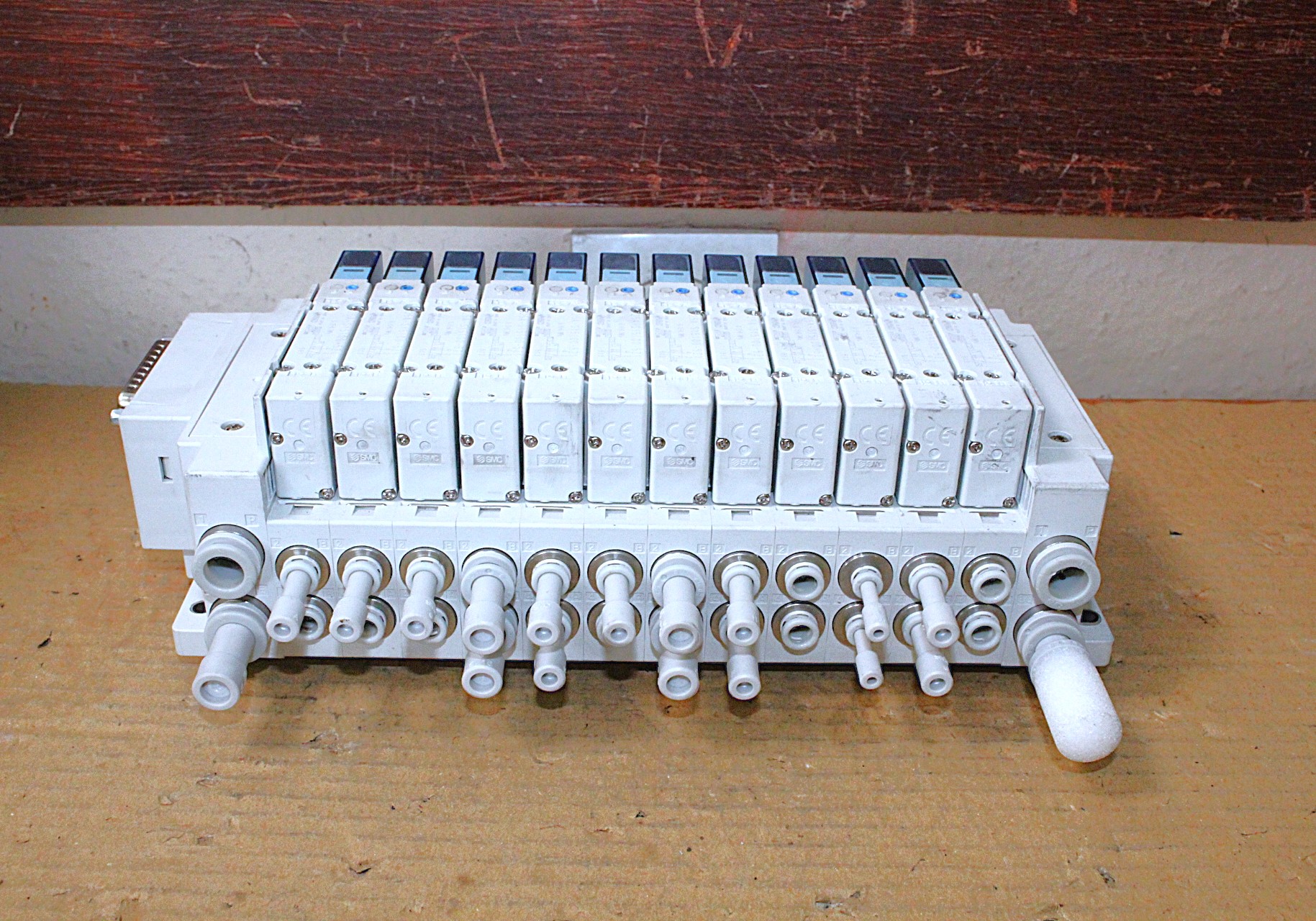 Mágnesszeleptömb pneumatikus 5/2 SMC - 3. kép