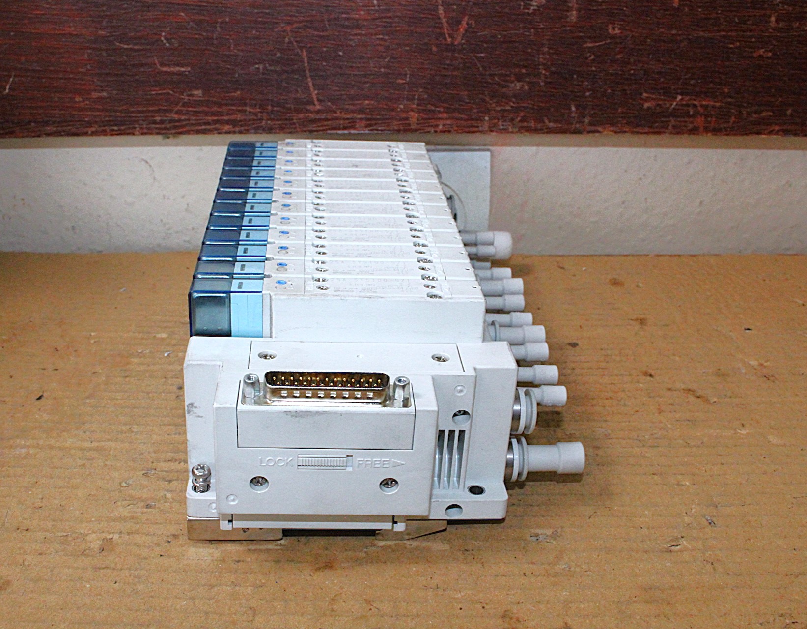 Mágnesszeleptömb pneumatikus 5/2 SMC - 4. kép