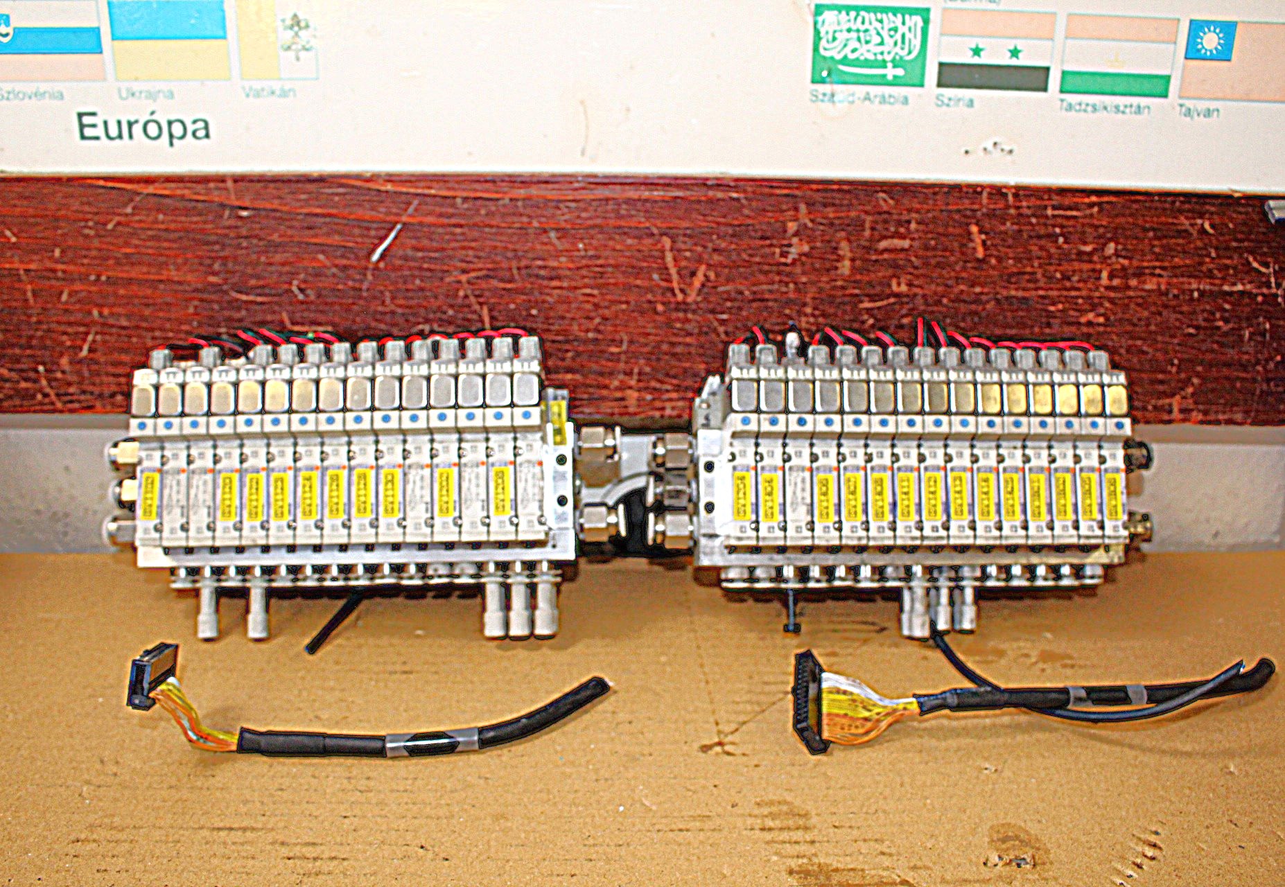 Mágnesszeleptömb pneumatikus 5/2 SMC - 6. kép