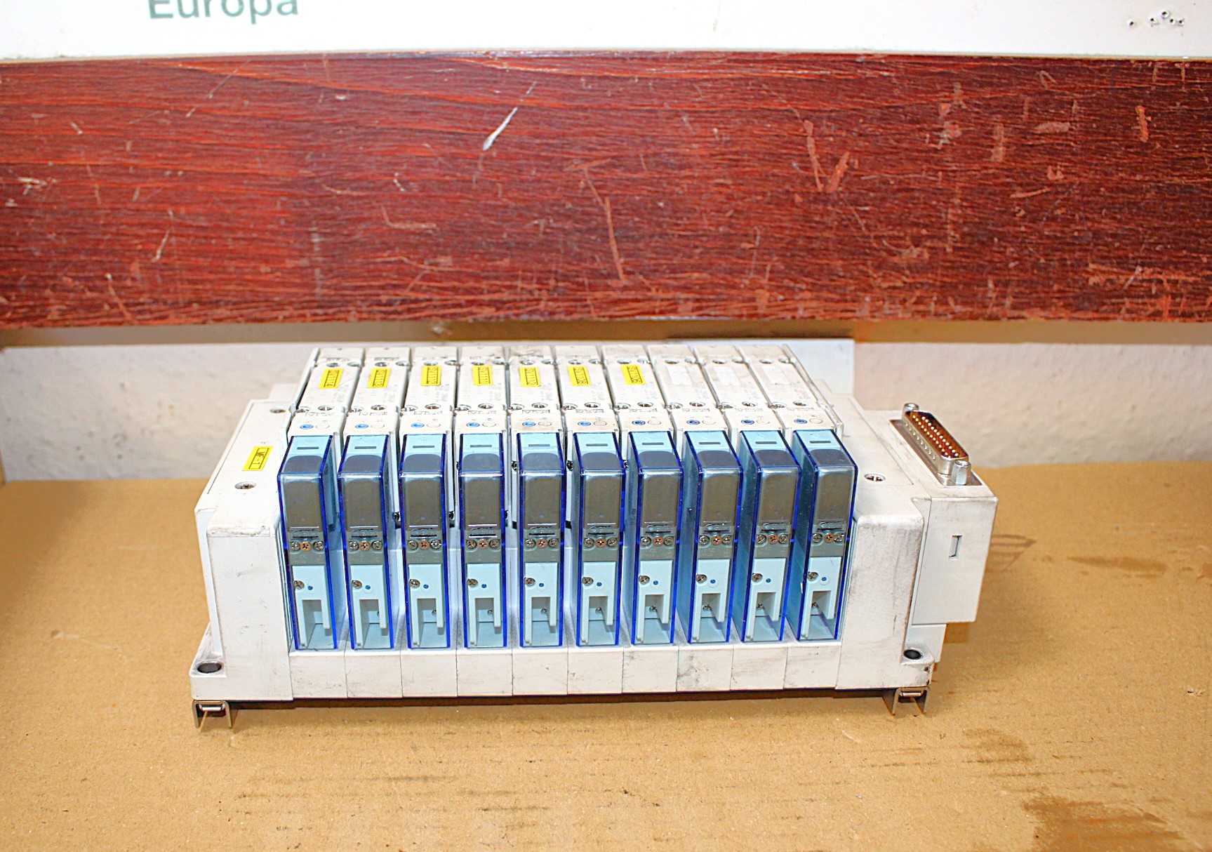 Mágnesszeleptömb pneumatikus 5/2 SMC - 2. kép