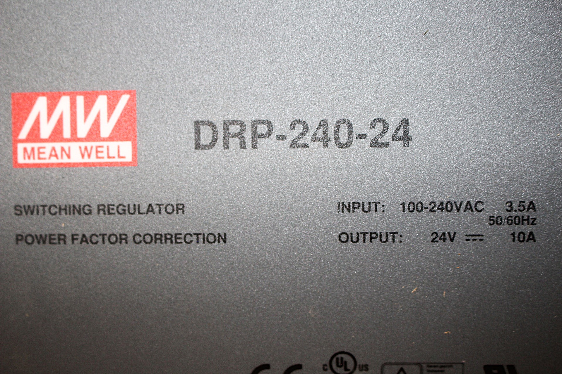 Kapcsolóüzemű tápegység 24Vdc 240W Mean Well új - 4. kép